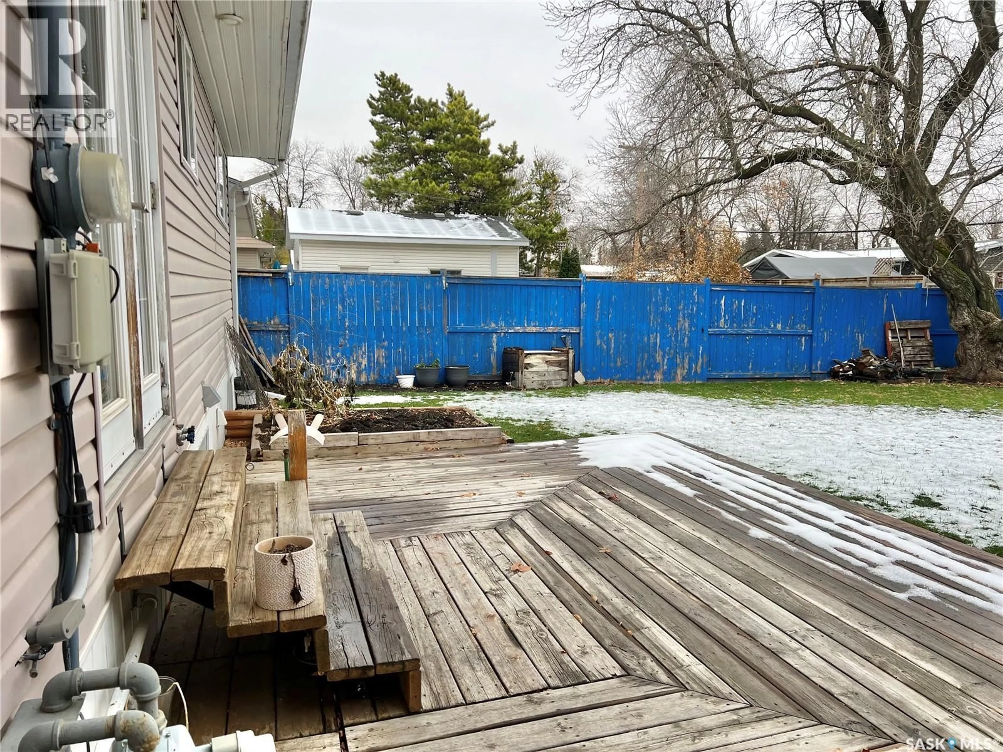 Patio, water/lake/river/ocean view for 631 MACLEOD AVENUE, Melfort Saskatchewan S0E1A0