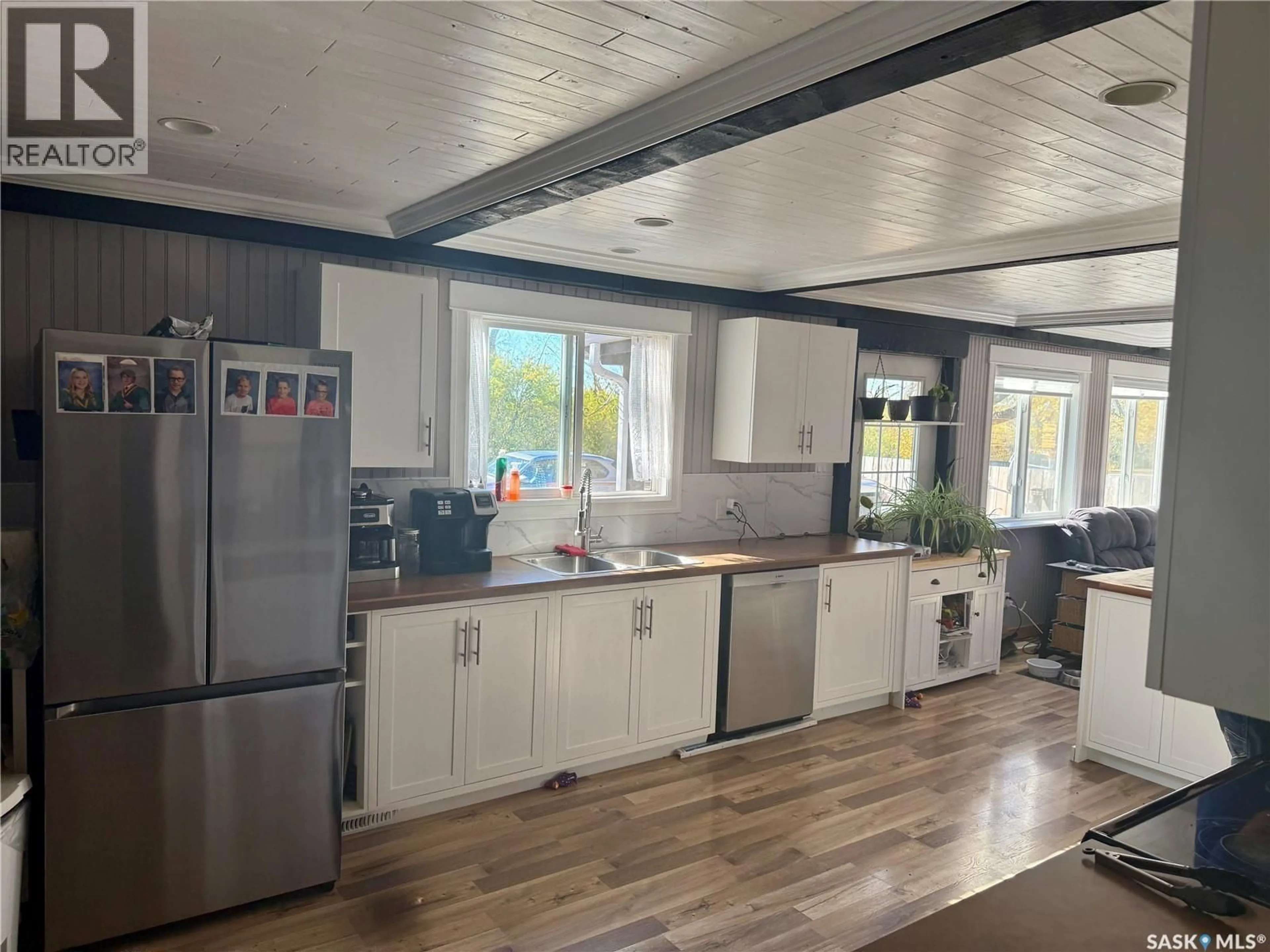 Open concept kitchen, unknown for 08 GARNET STREET, Stewart Valley Saskatchewan S0N2P0