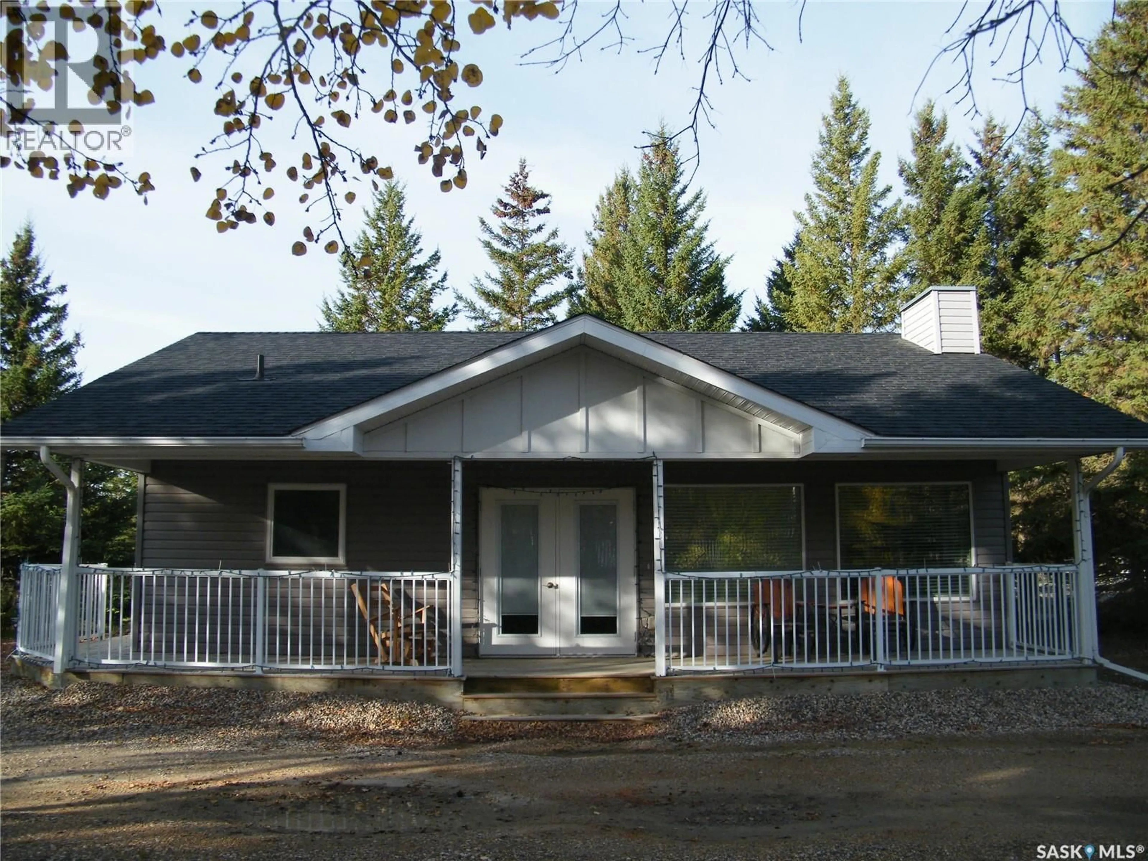 Home with vinyl exterior material, building for 431 CENTRE STREET, Middle Lake Saskatchewan S0K2X0
