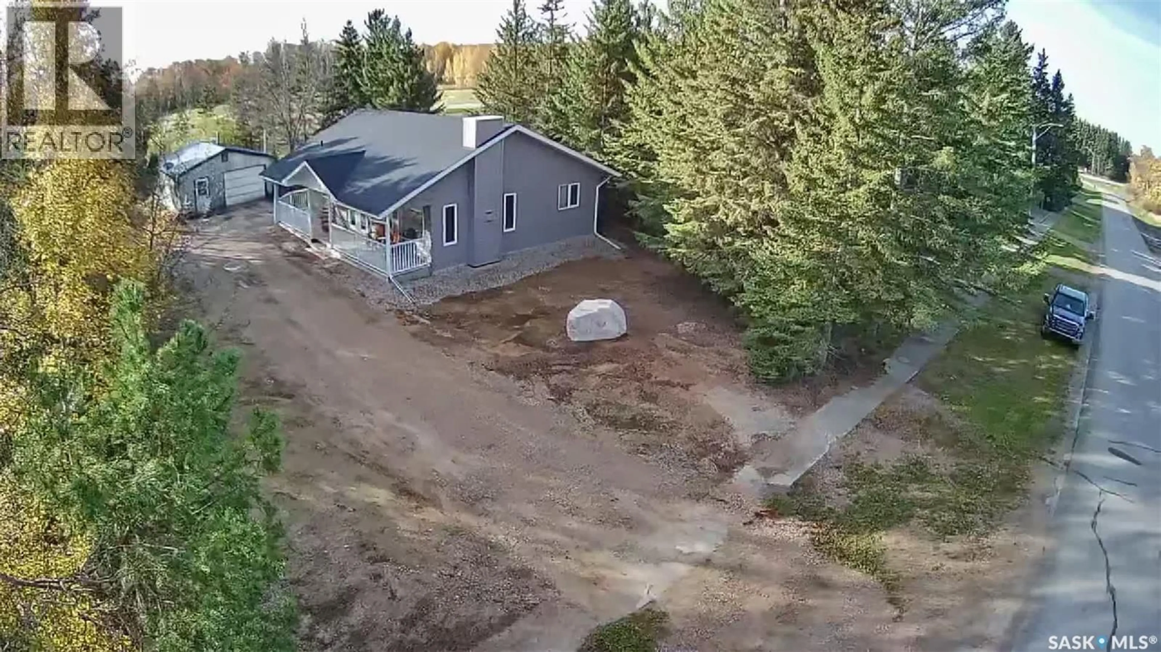 A pic from outside/outdoor area/front of a property/back of a property/a pic from drone, unknown for 431 CENTRE STREET, Middle Lake Saskatchewan S0K2X0