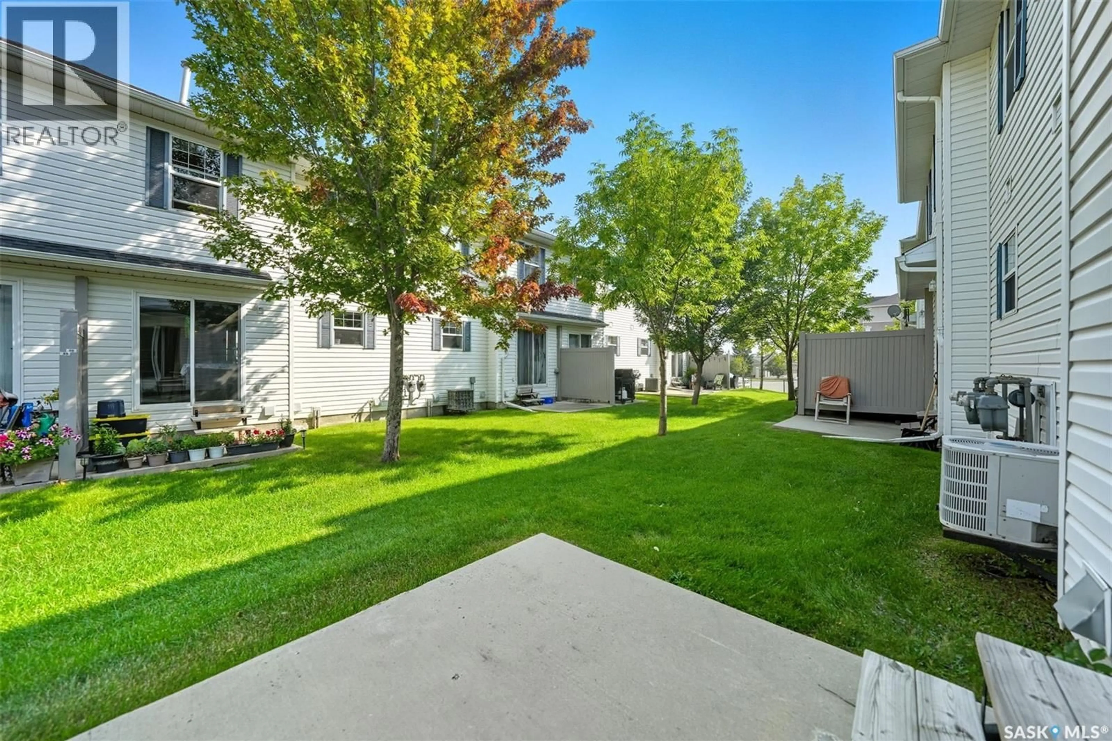 Patio, street for 65 203 HEROLD TERRACE, Saskatoon Saskatchewan S7V1H5