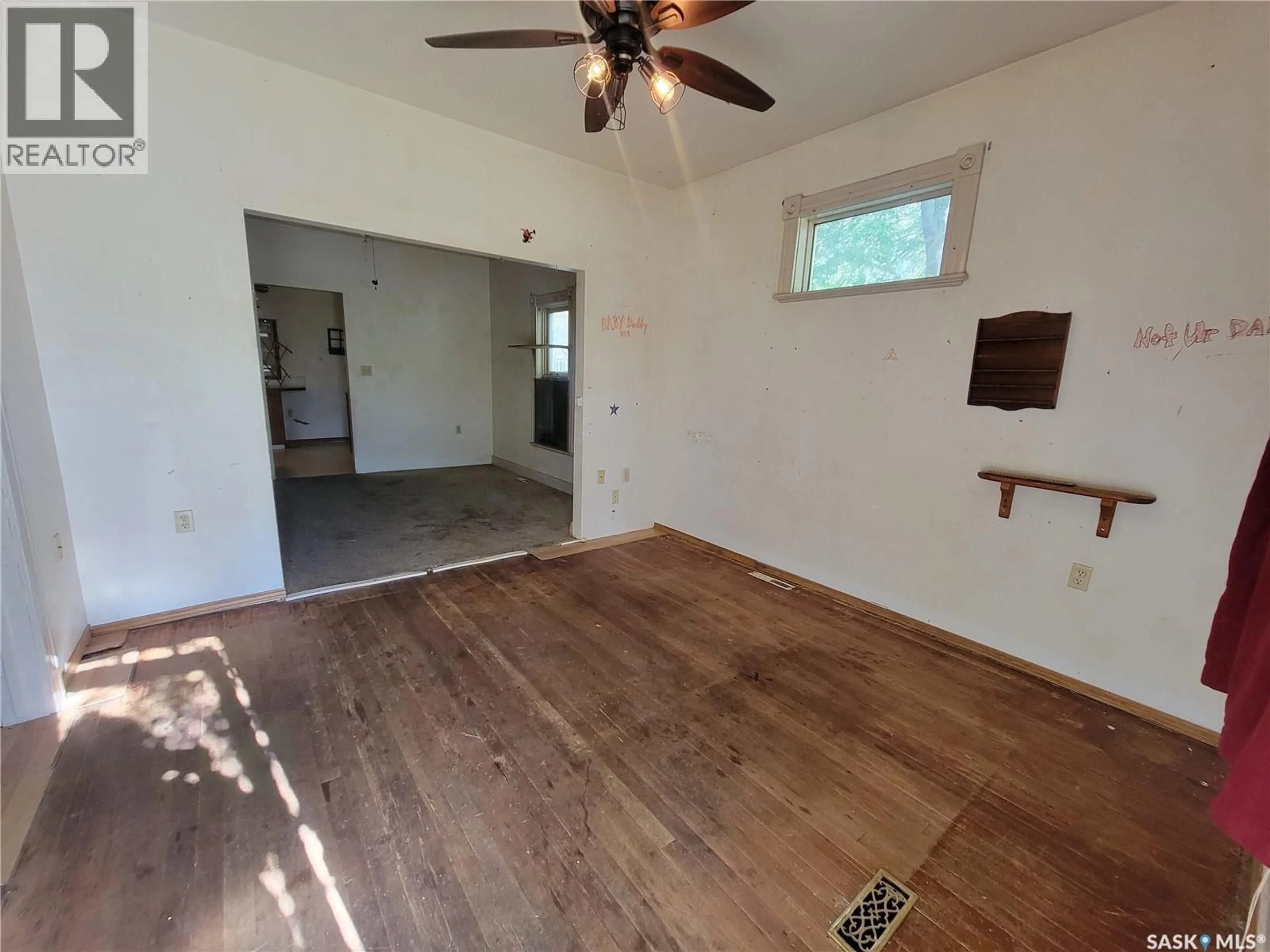 A pic of a room for 242 27TH STREET, Battleford Saskatchewan S0M0E0