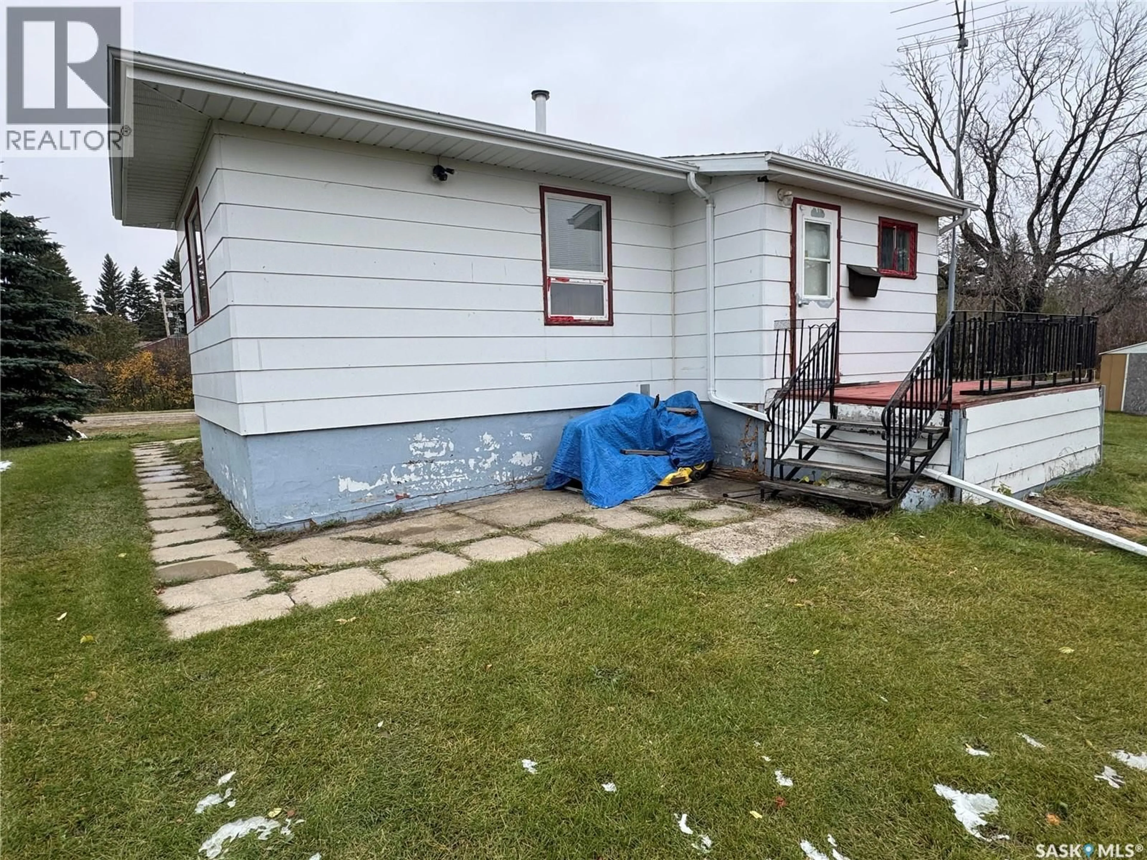 Unknown for S - 108-112 2ND AVENUE, Fosston Saskatchewan S0E0V0