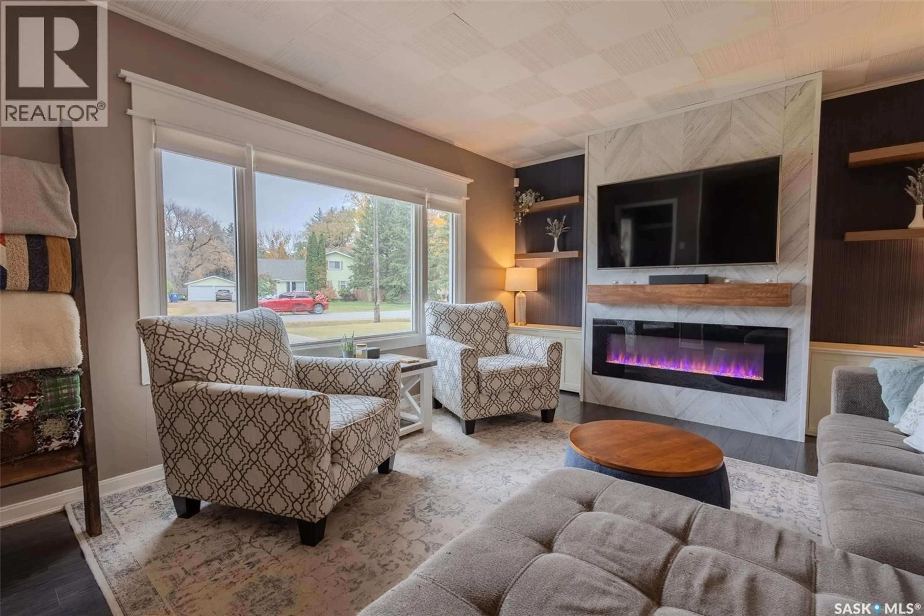 Living room with furniture, unknown for 1205 LANCASTER BOULEVARD, Saskatoon Saskatchewan S7M3V6