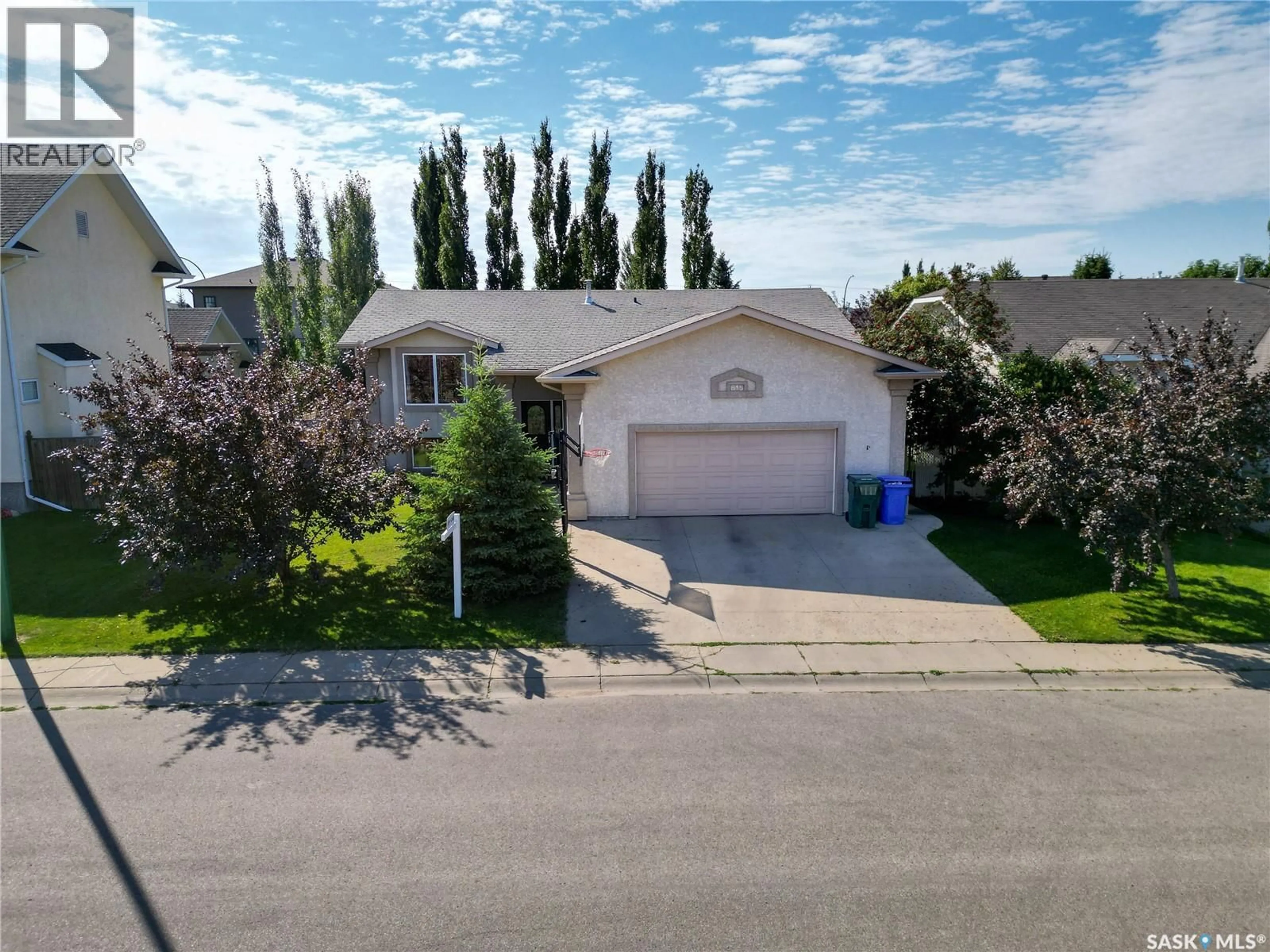 A pic from outside/outdoor area/front of a property/back of a property/a pic from drone, street for 615 CASEY ROAD, Prince Albert Saskatchewan S6V8C9