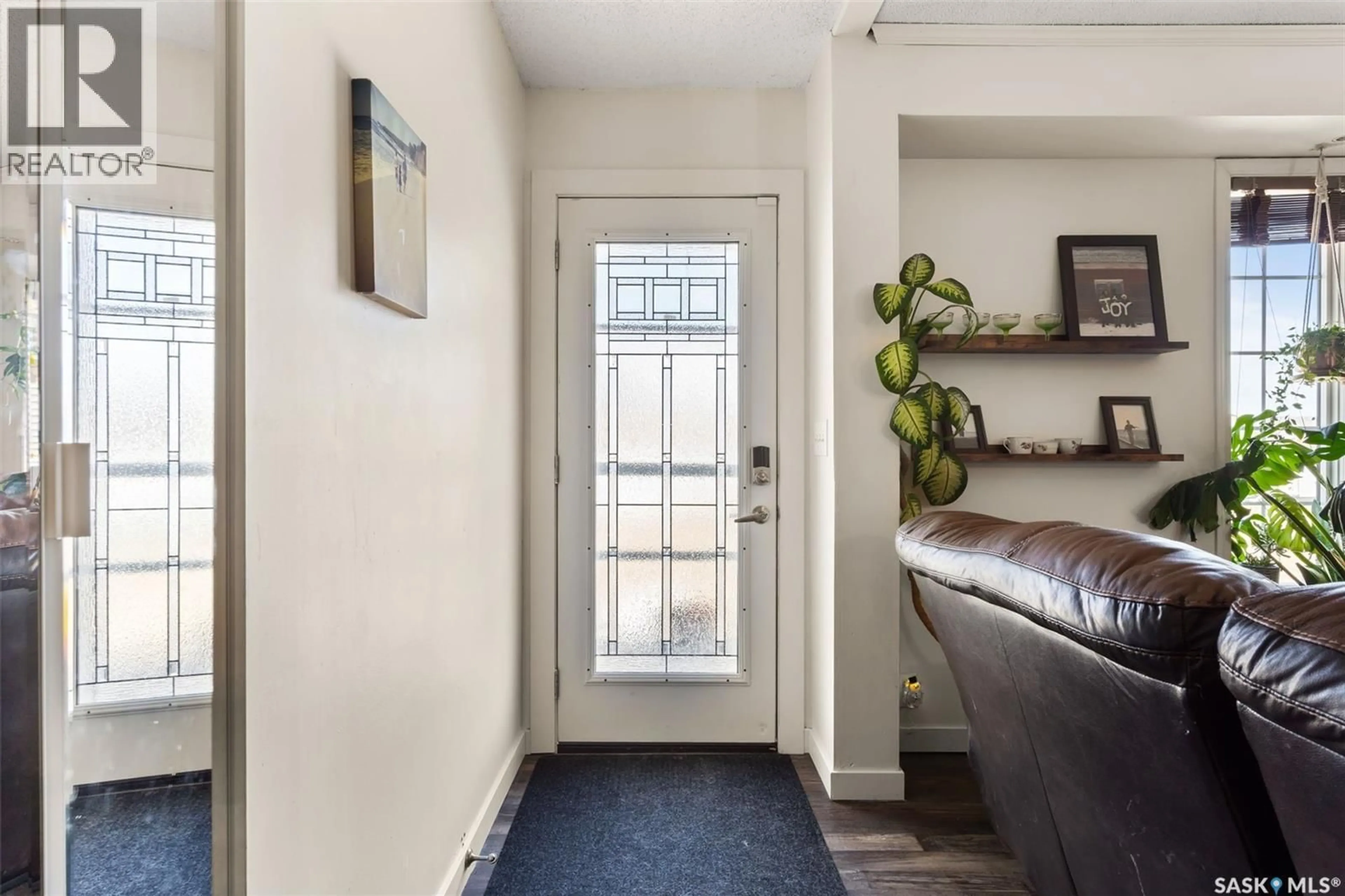 Indoor entryway for 316 ELDER STREET, Pense Saskatchewan S0G3W0