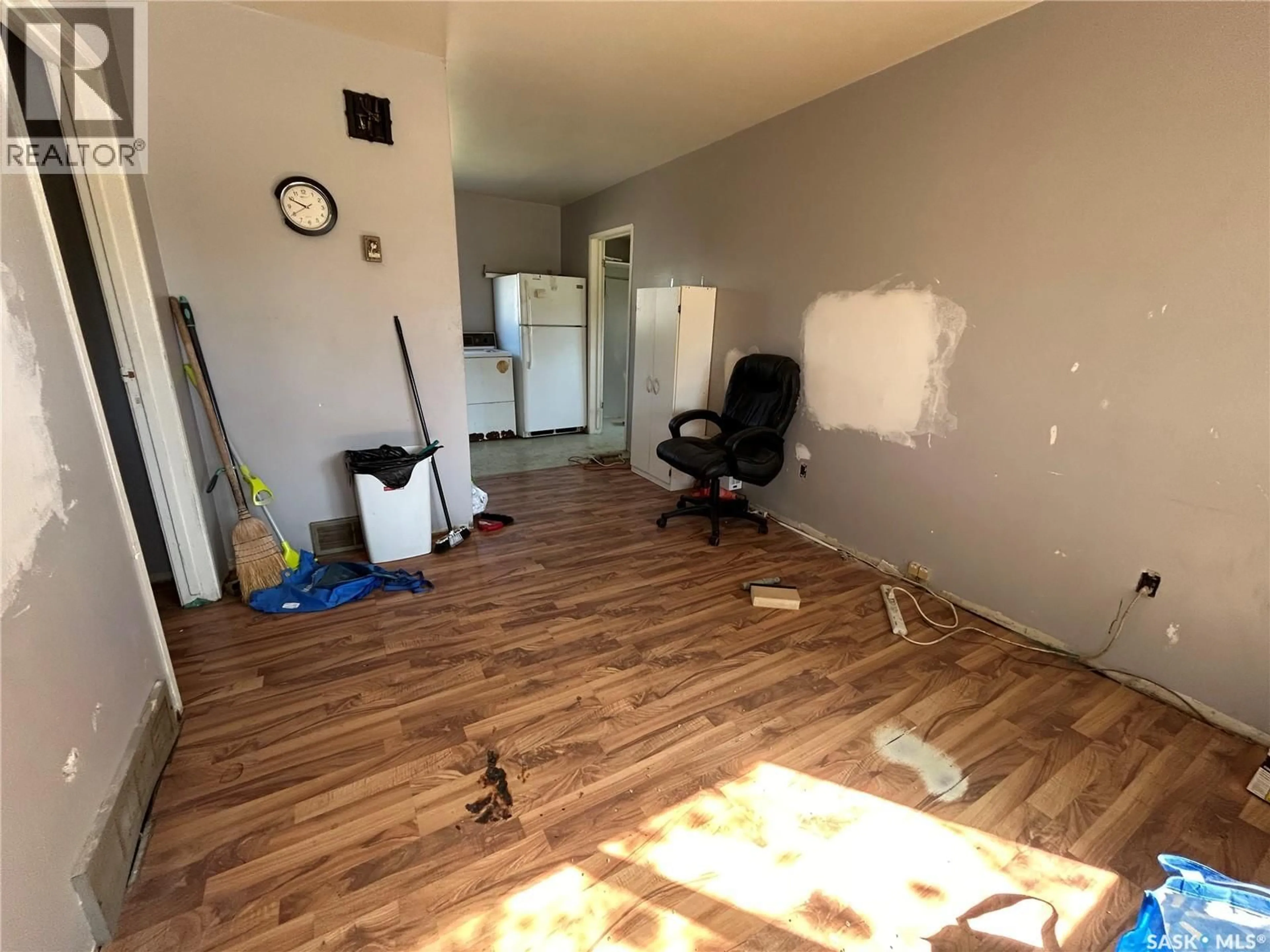 A pic of a room for 1122 IROQUOIS STREET, Moose Jaw Saskatchewan S6H5B9