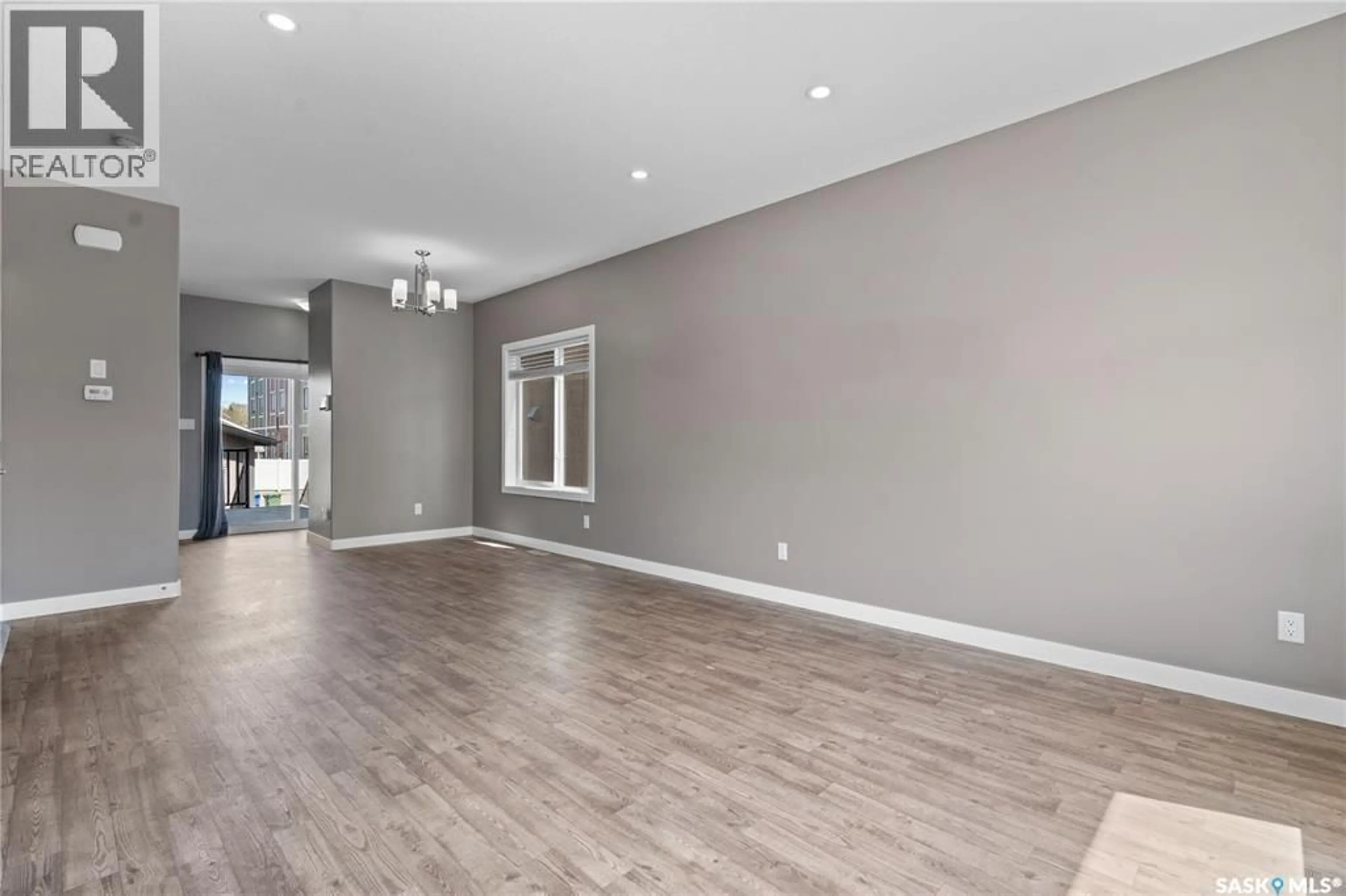 Unknown for 5214 SQUIRES ROAD, Regina Saskatchewan S4W0G8