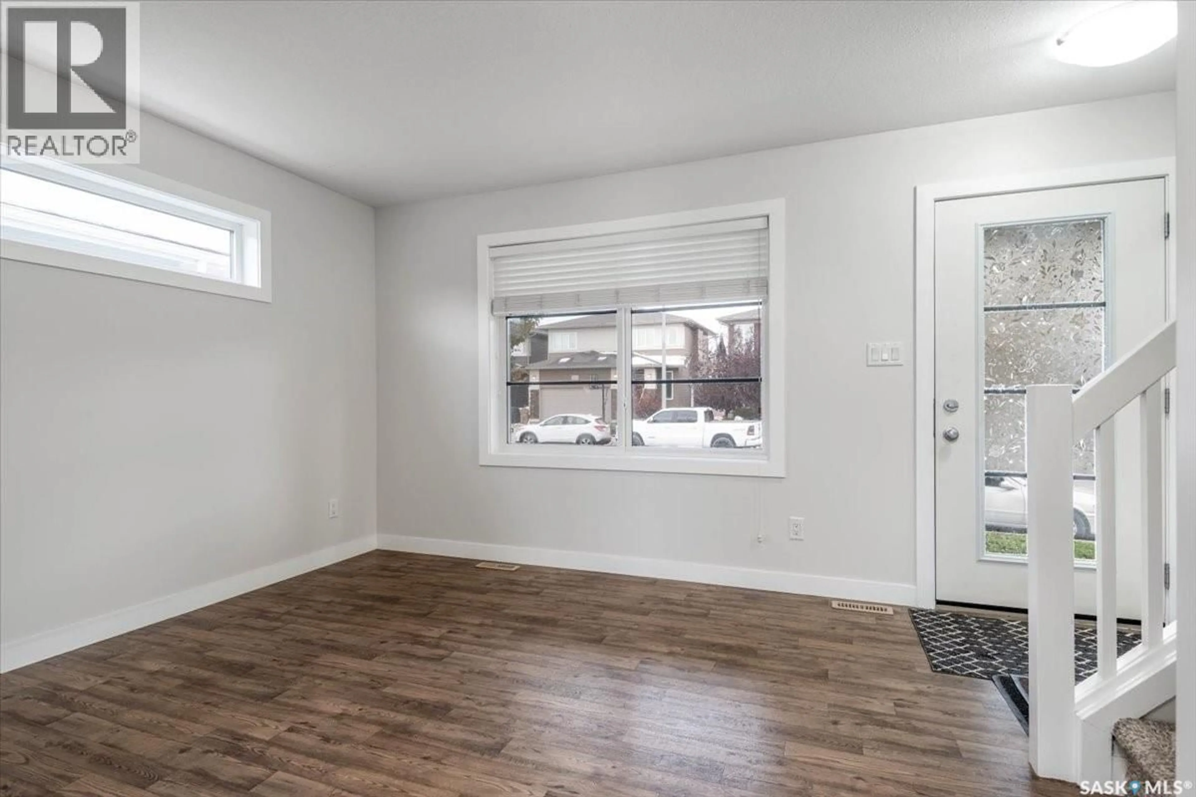Indoor entryway for 4562 JAMES HILL ROAD, Regina Saskatchewan S4W0K8
