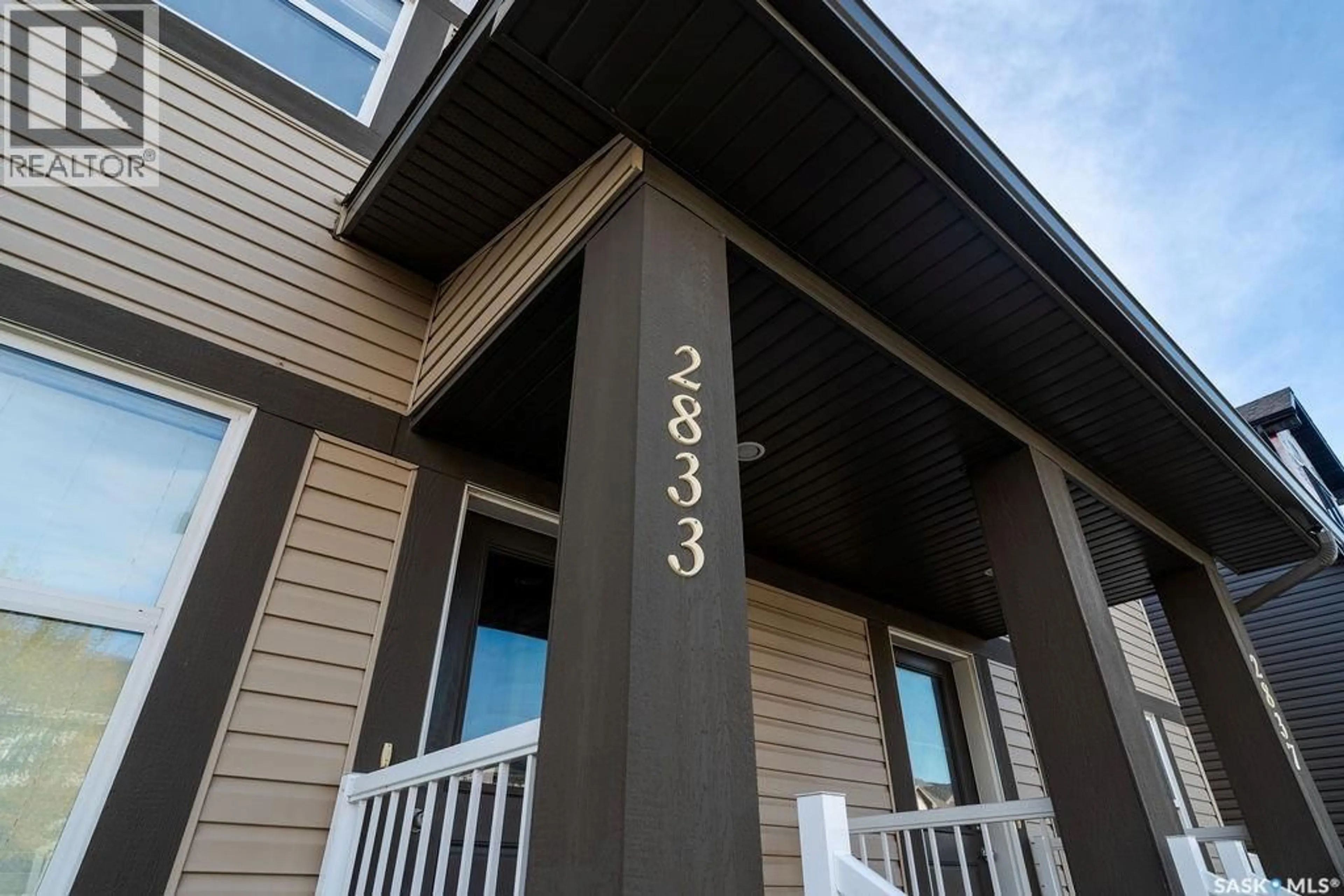 Home with vinyl exterior material, unknown for 2833 ROCHDALE BOULEVARD, Regina Saskatchewan S4X0N1