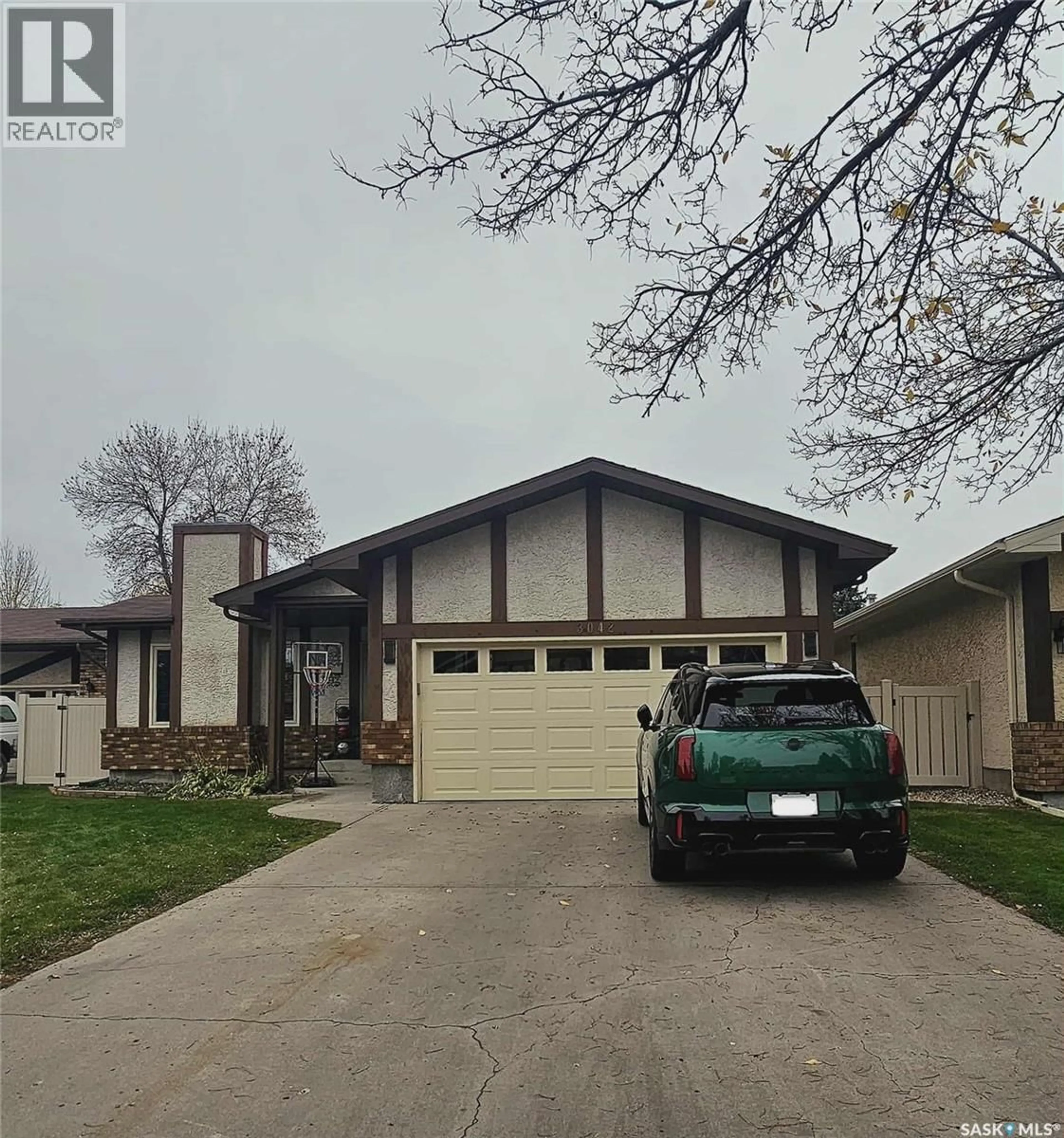 Unknown for 3042 HUNTINGTON PLACE, Regina Saskatchewan S4V1Y1