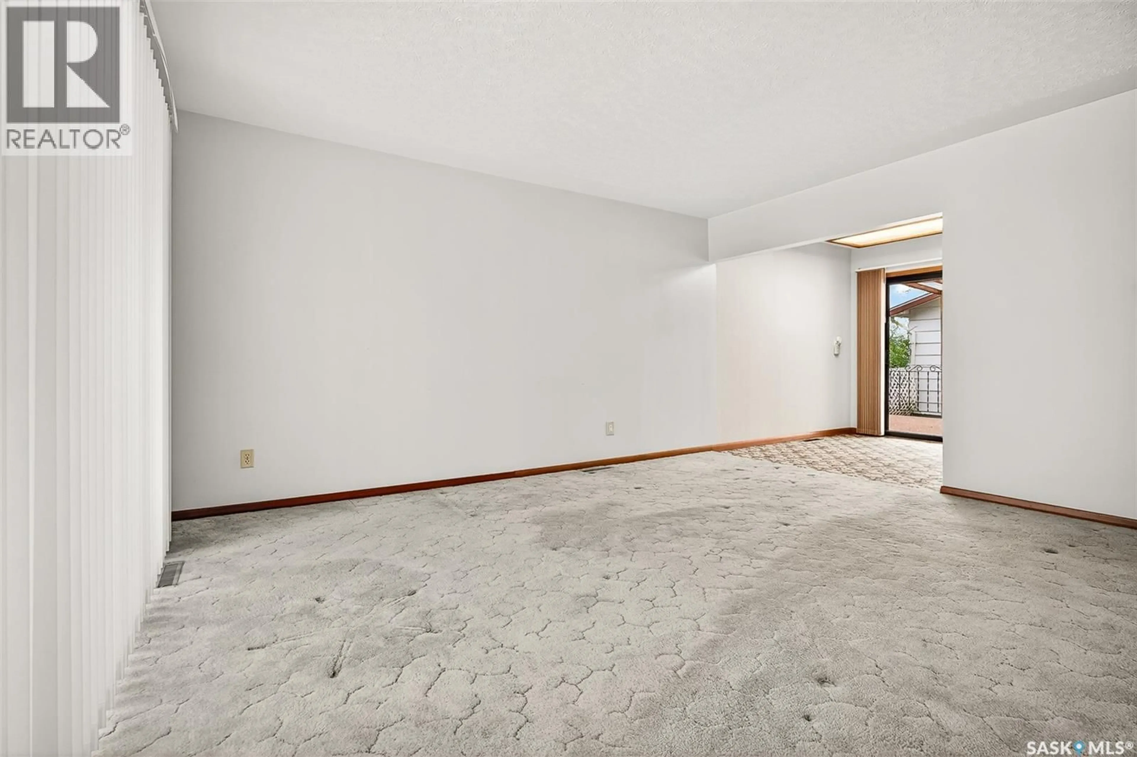 A pic of a room for 1322 7TH AVENUE, Moose Jaw Saskatchewan S6H4C9