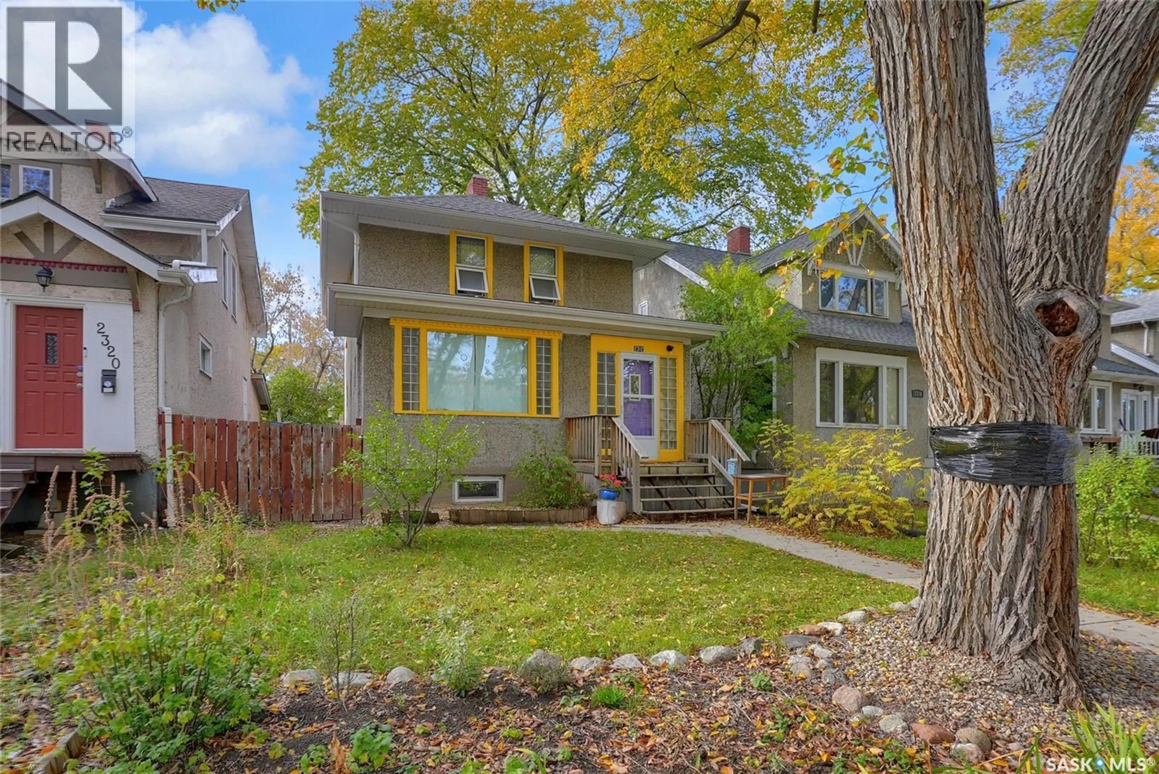 Home with vinyl exterior material, street for 2312 QUEBEC STREET, Regina Saskatchewan S4P1K4