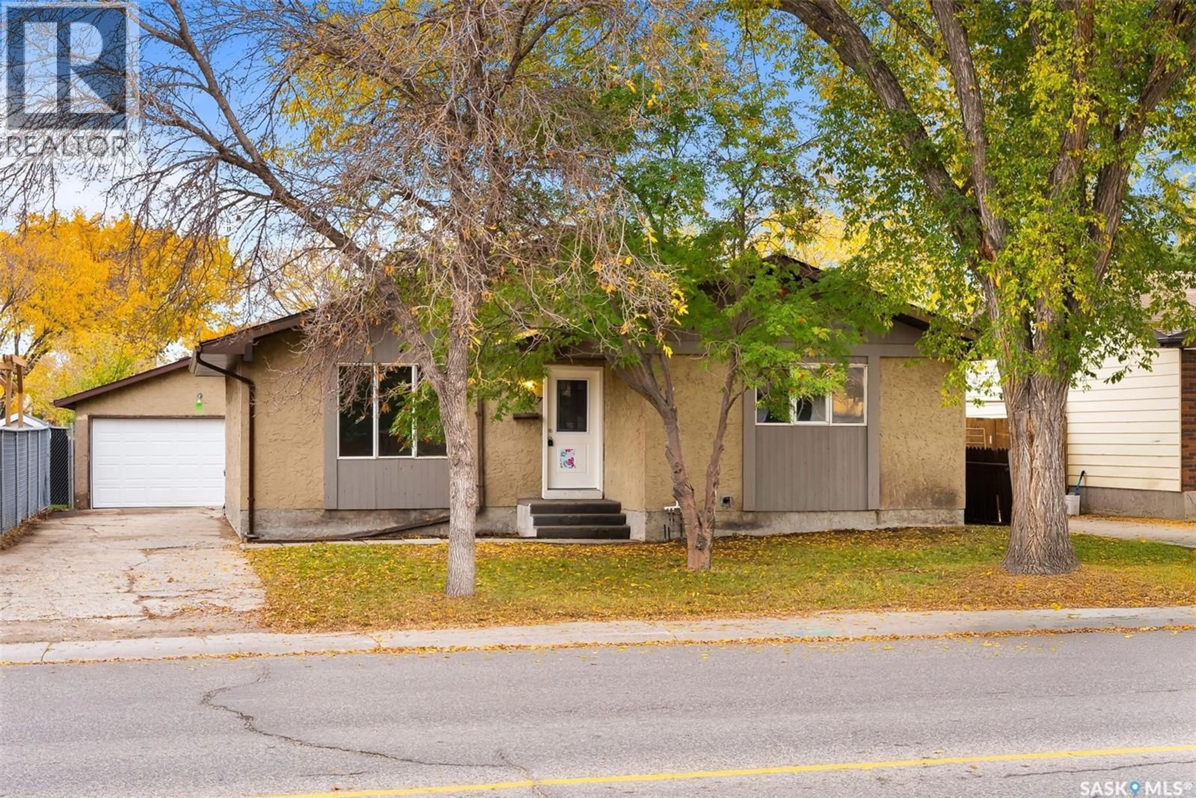 Home with vinyl exterior material, street for 1307 FLEET STREET, Regina Saskatchewan S4N5R4