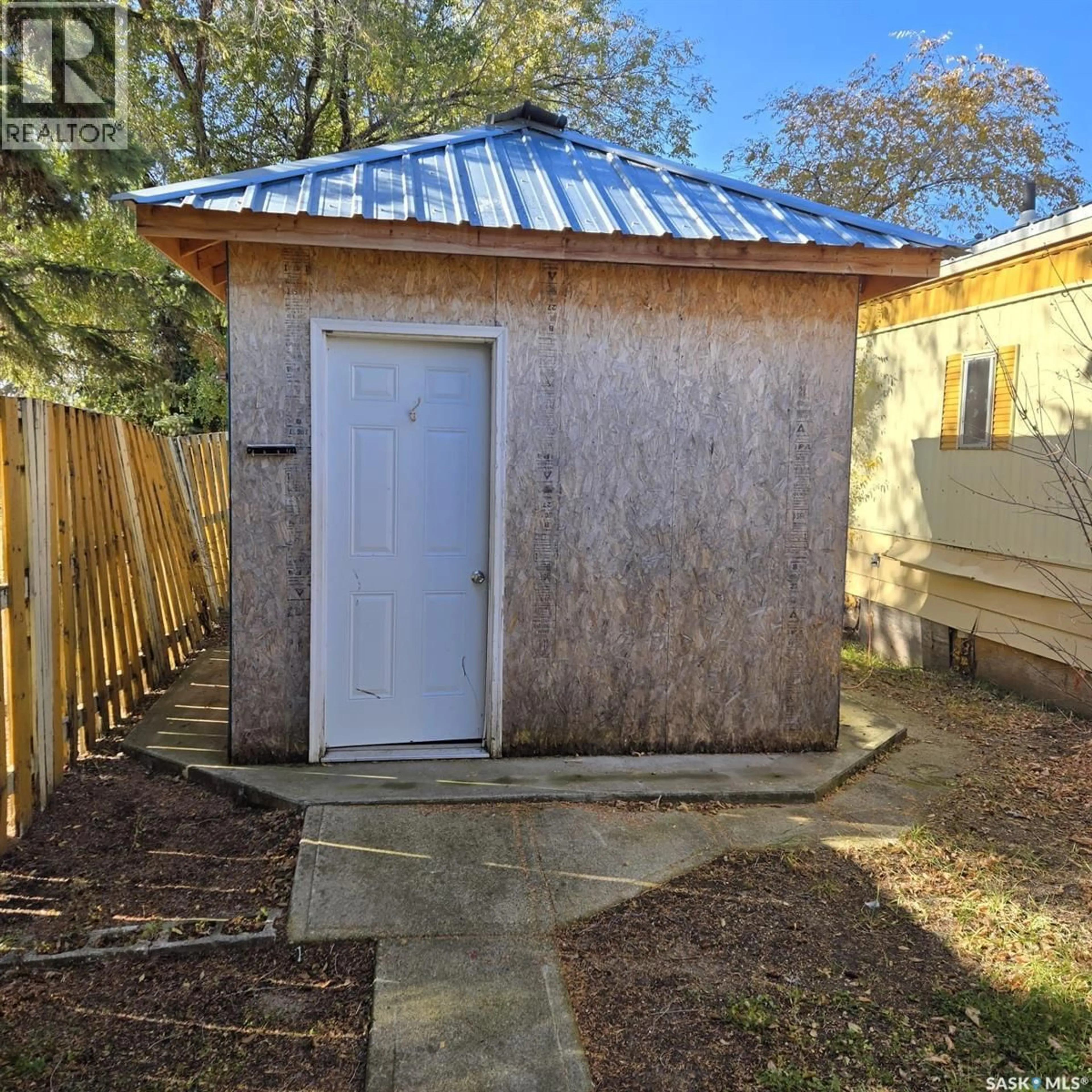 Shed for 113 WILLIAM STREET, Radisson Saskatchewan S0K3L0