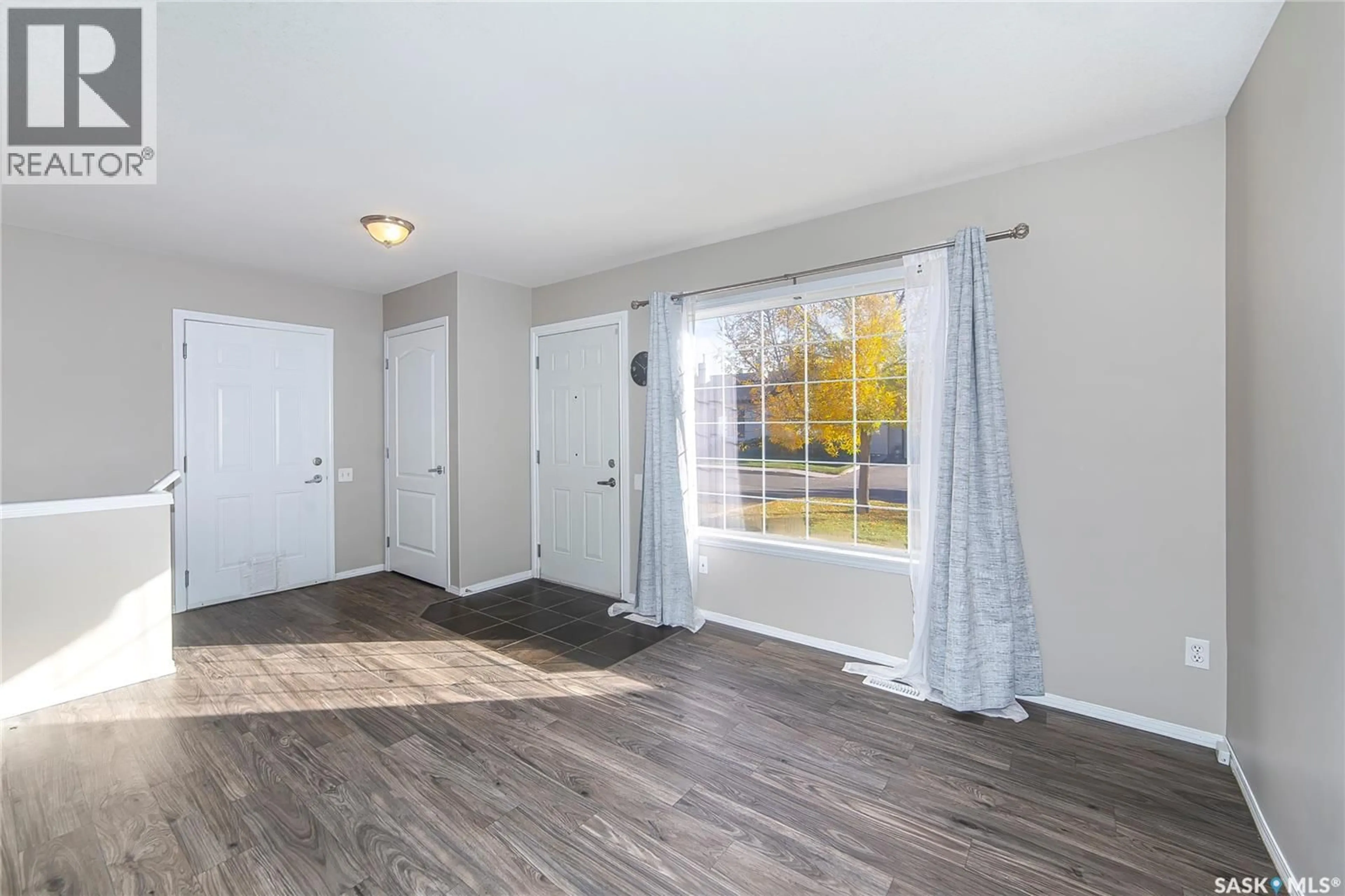 Unknown for 4 135 KEEDWELL STREET, Saskatoon Saskatchewan S7W0A3