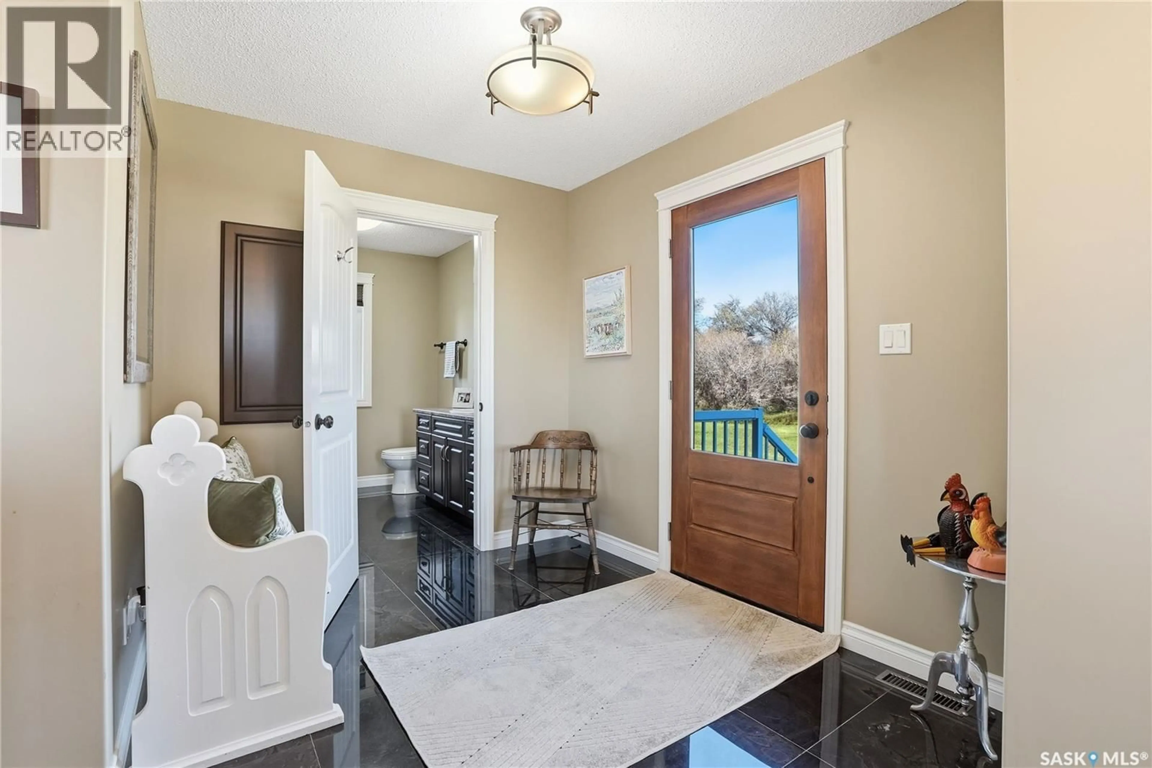 Indoor entryway for MCCONNEL ROAD, Blucher Rm No. 343 Saskatchewan S0K1M0