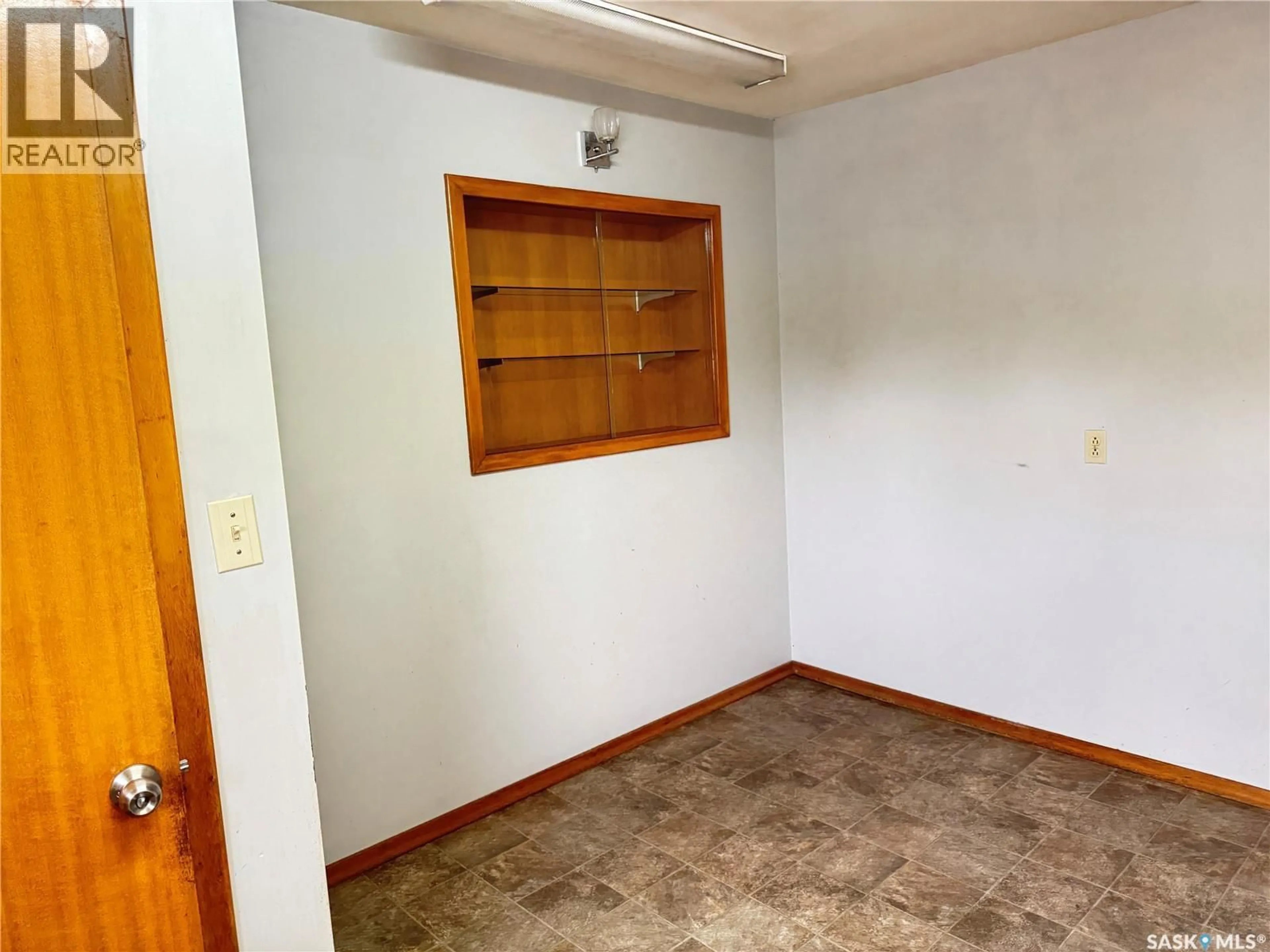 A pic of a room for 1016 10TH STREET, Humboldt Saskatchewan S0K2A0