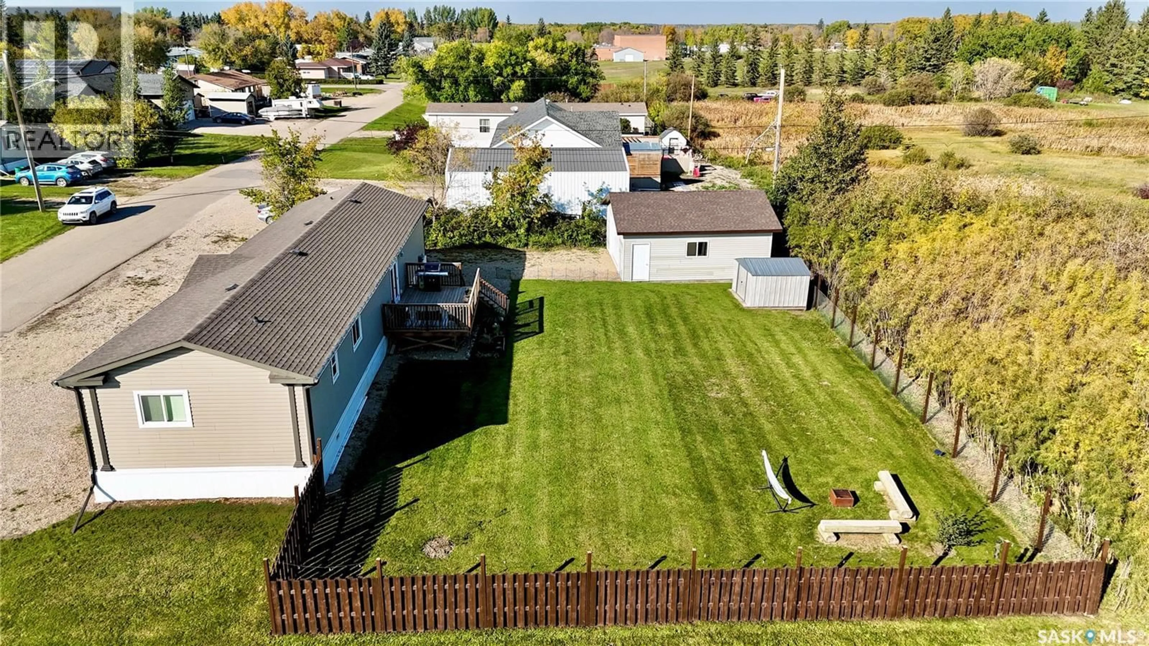 A pic from outside/outdoor area/front of a property/back of a property/a pic from drone, street for 100 MACDONALD STREET, Stockholm Saskatchewan S0A3Y0