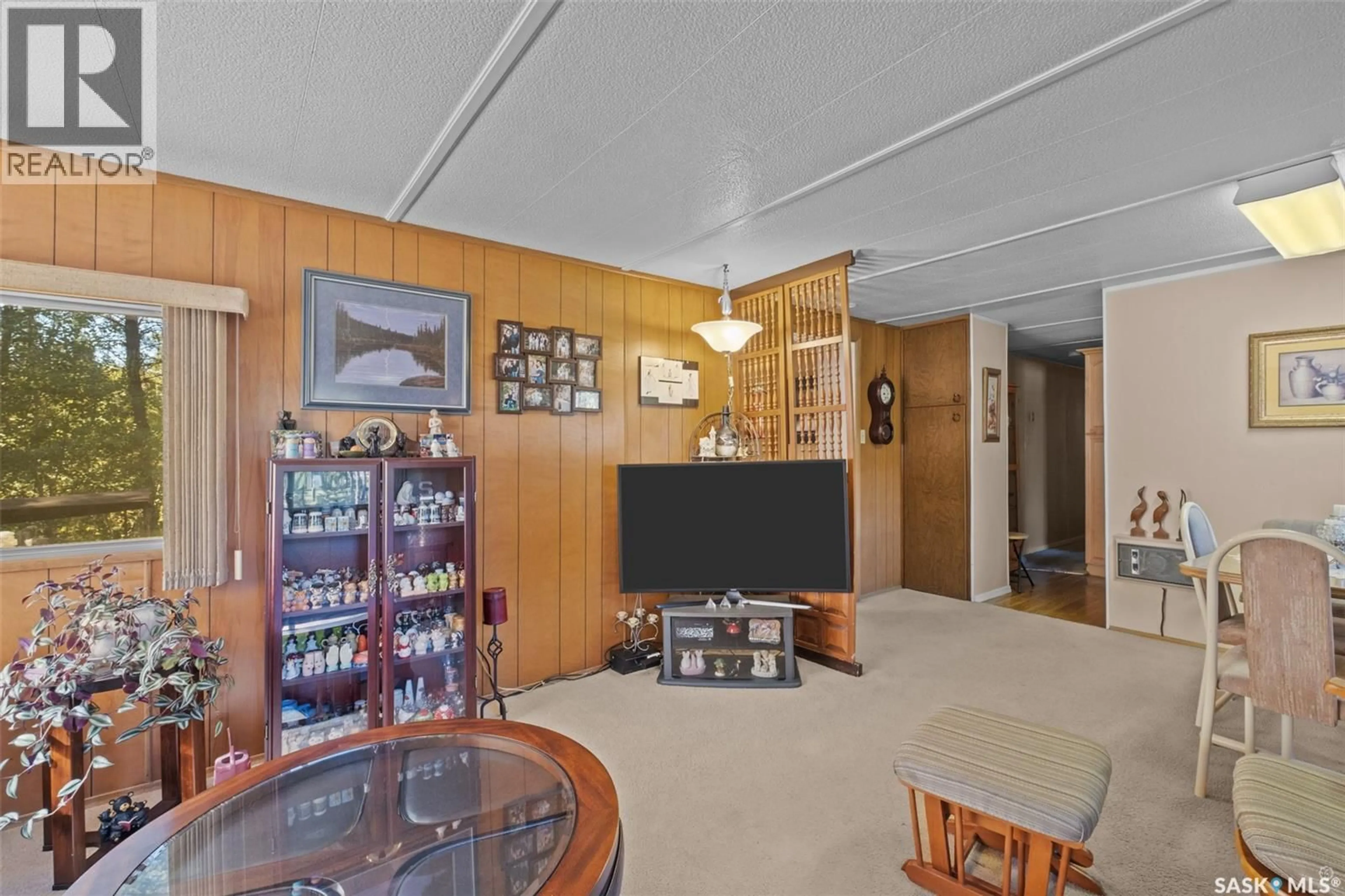 A pic of a room for 2104 15TH STREET, Buckland Rm No. 491 Saskatchewan S0J2N0