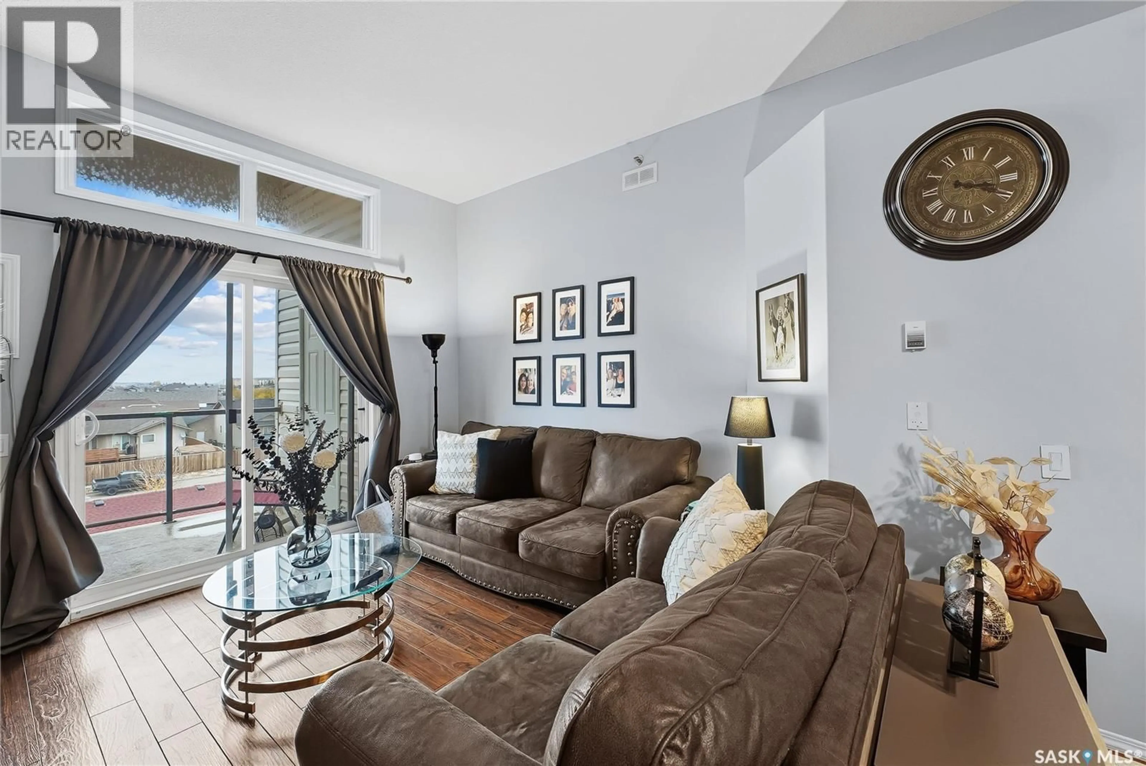 Living room with furniture, unknown for 409E - 1300 STOCKTON STREET, Regina Saskatchewan S4X0G1