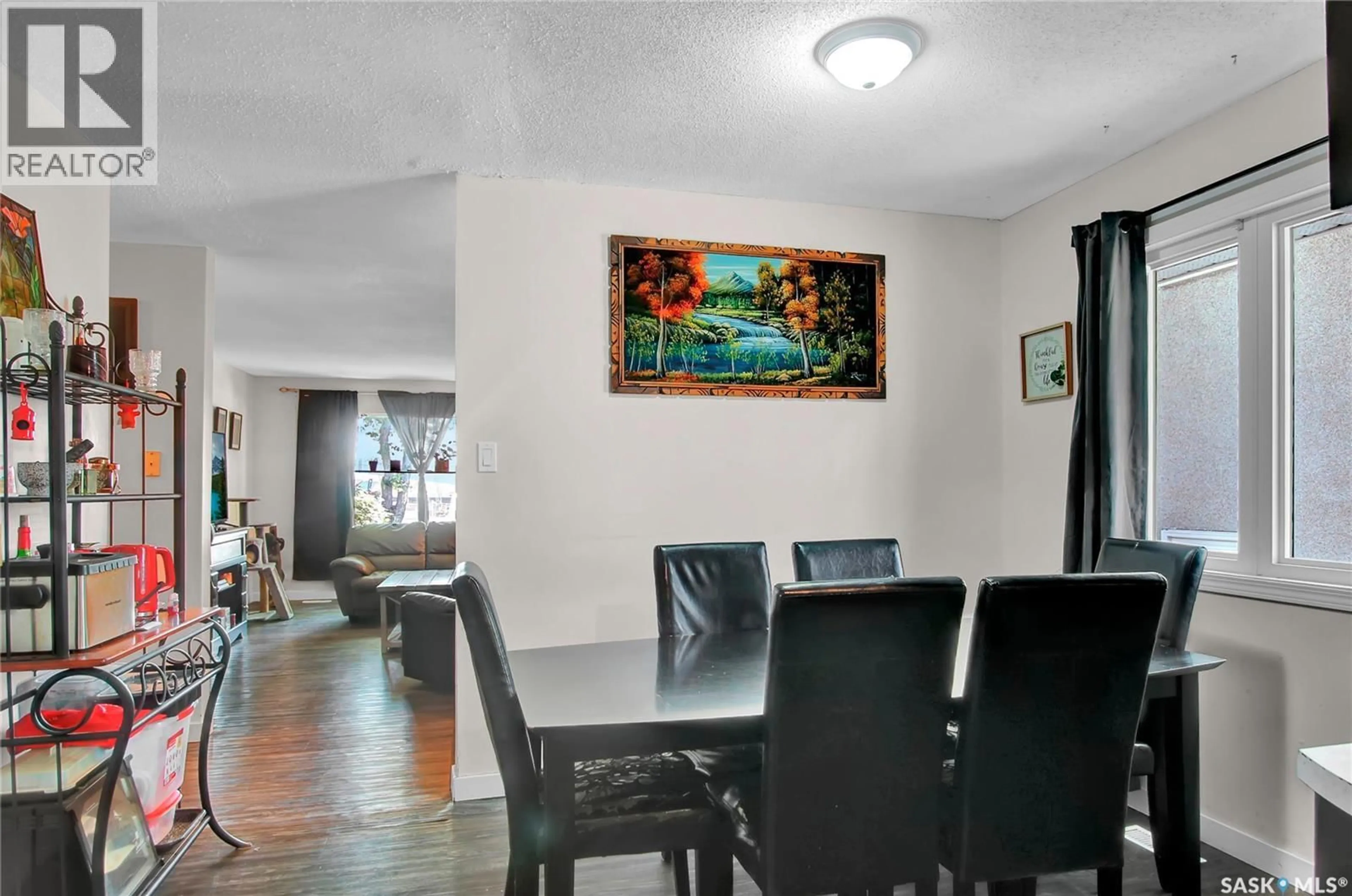 Dining room, unknown for 1526 OXFORD STREET, Regina Saskatchewan S4N4M1