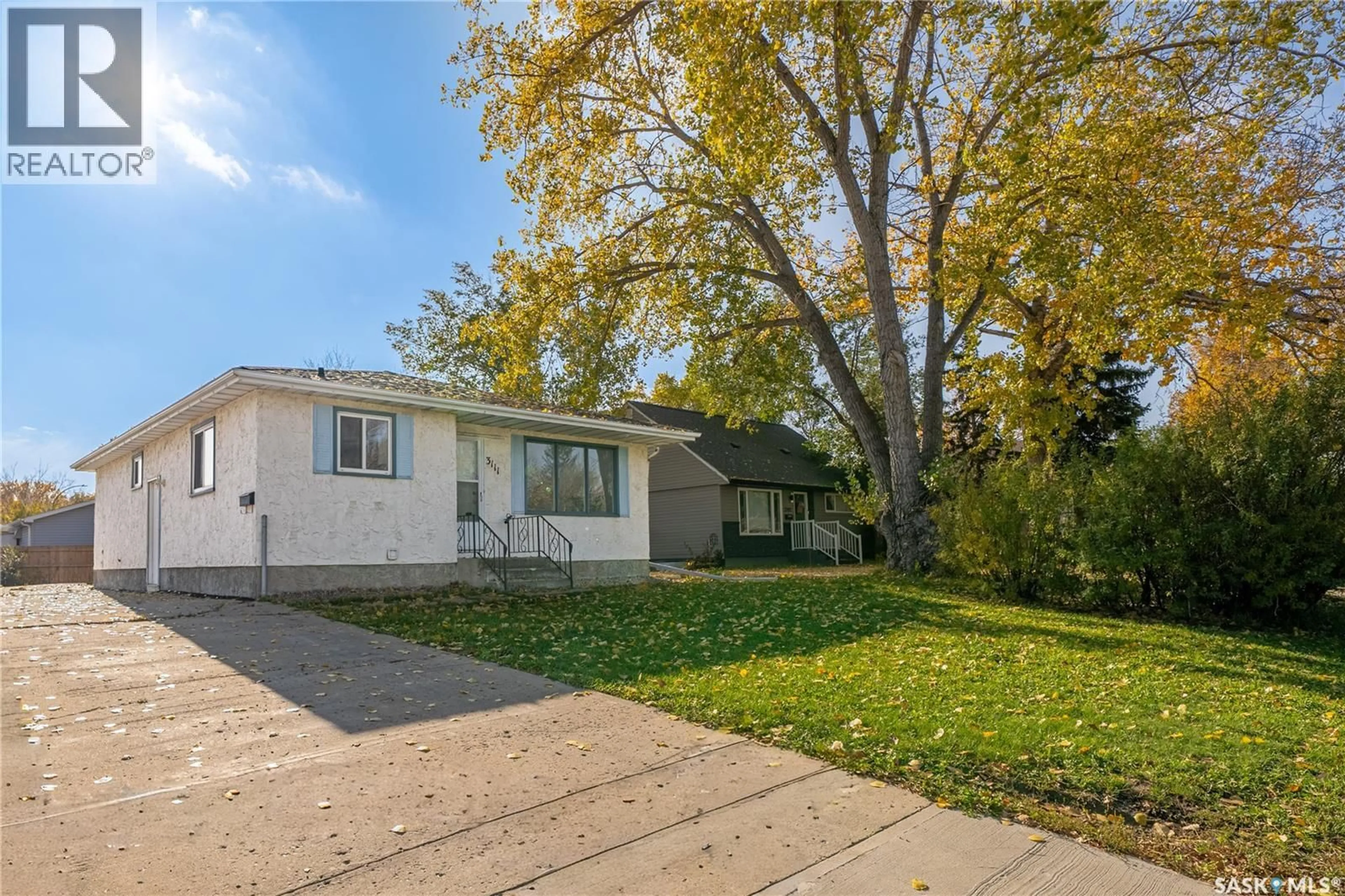 Unknown for E - 3111 DEWDNEY AVENUE, Regina Saskatchewan S4N5K3