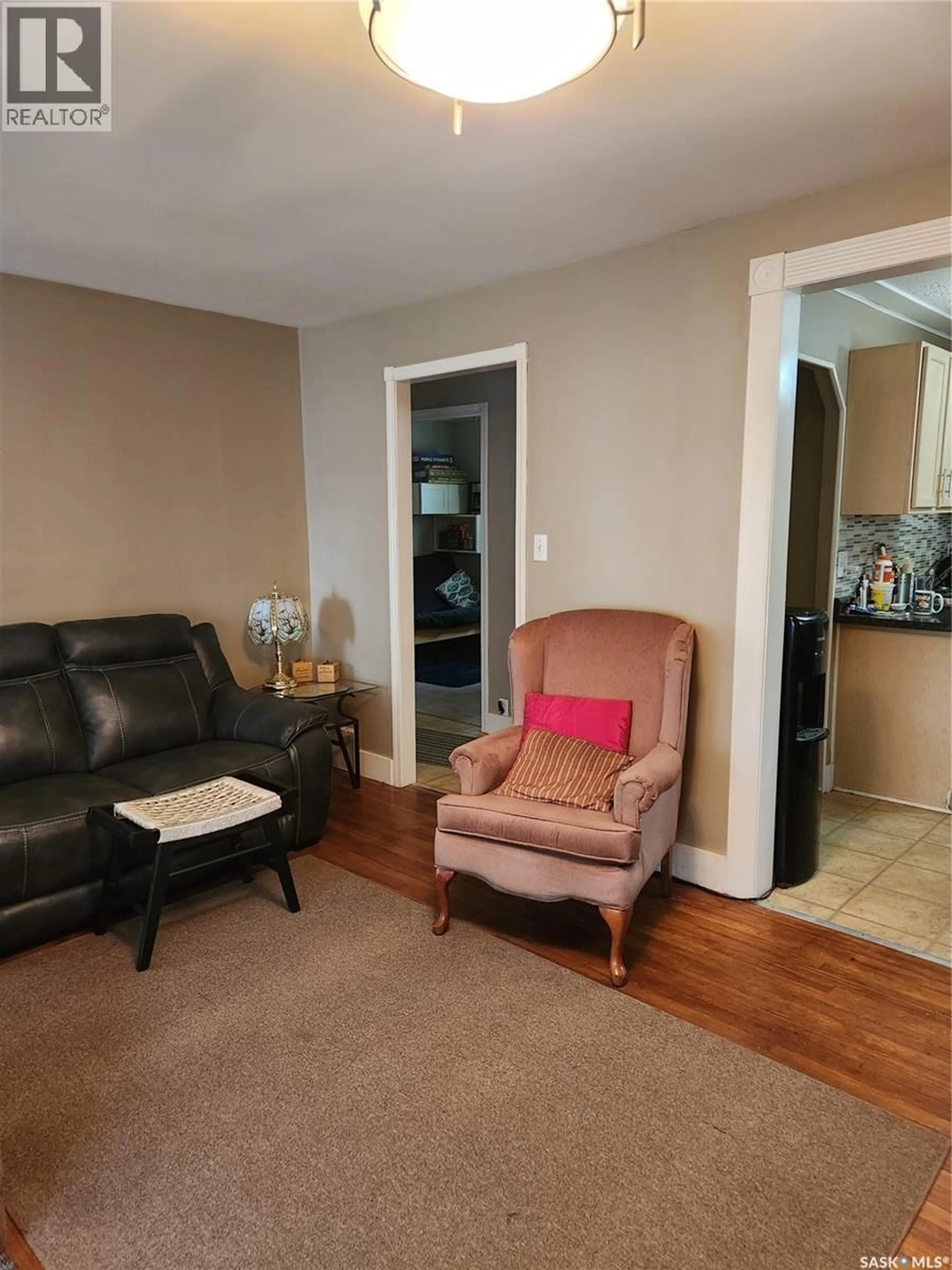 Living room with furniture, unknown for 1146 WILLOW AVENUE, Moose Jaw Saskatchewan S6H1G8