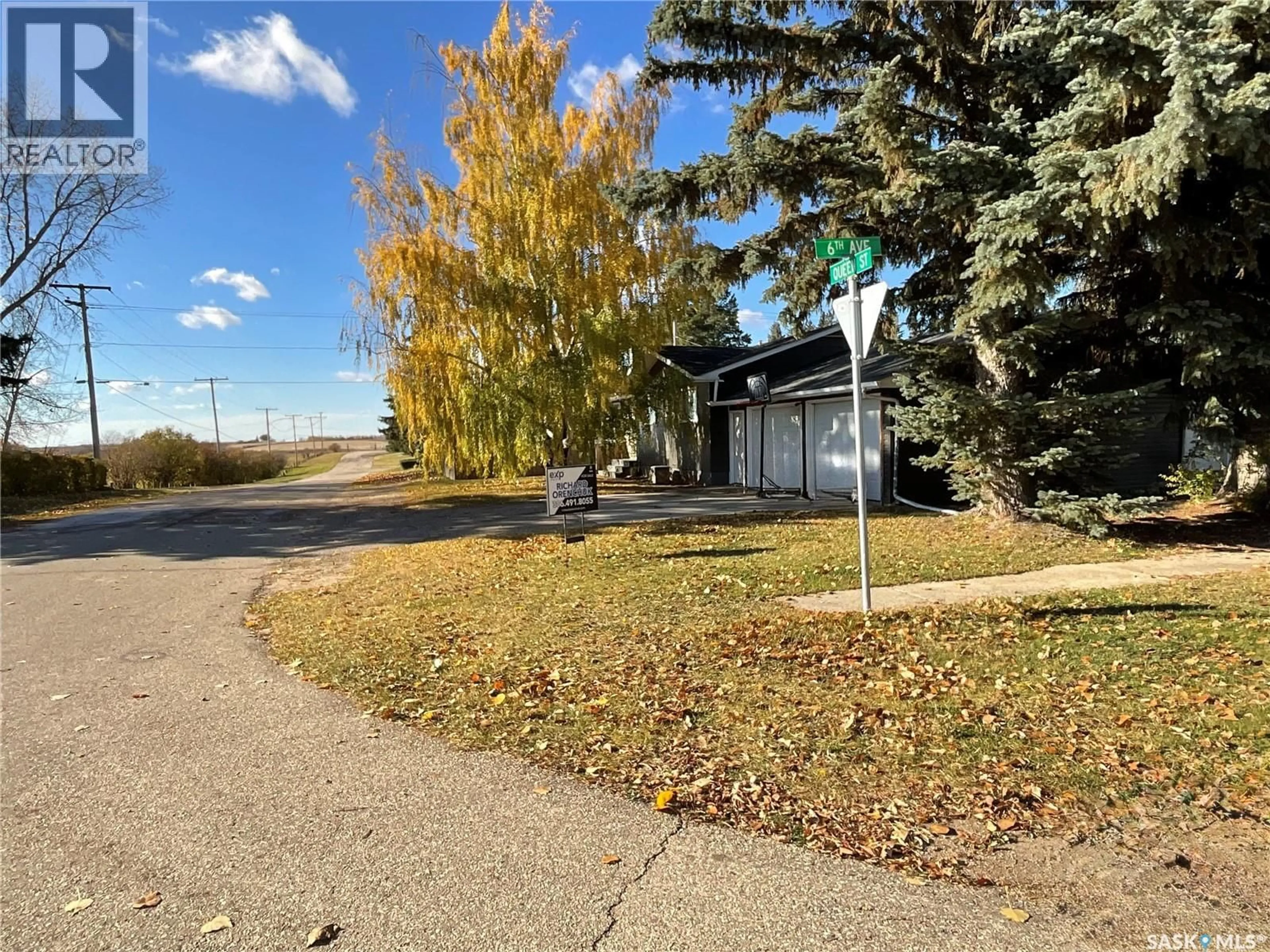 A pic from outside/outdoor area/front of a property/back of a property/a pic from drone, street for 511 6TH AVENUE, Cudworth Saskatchewan S0K1B0