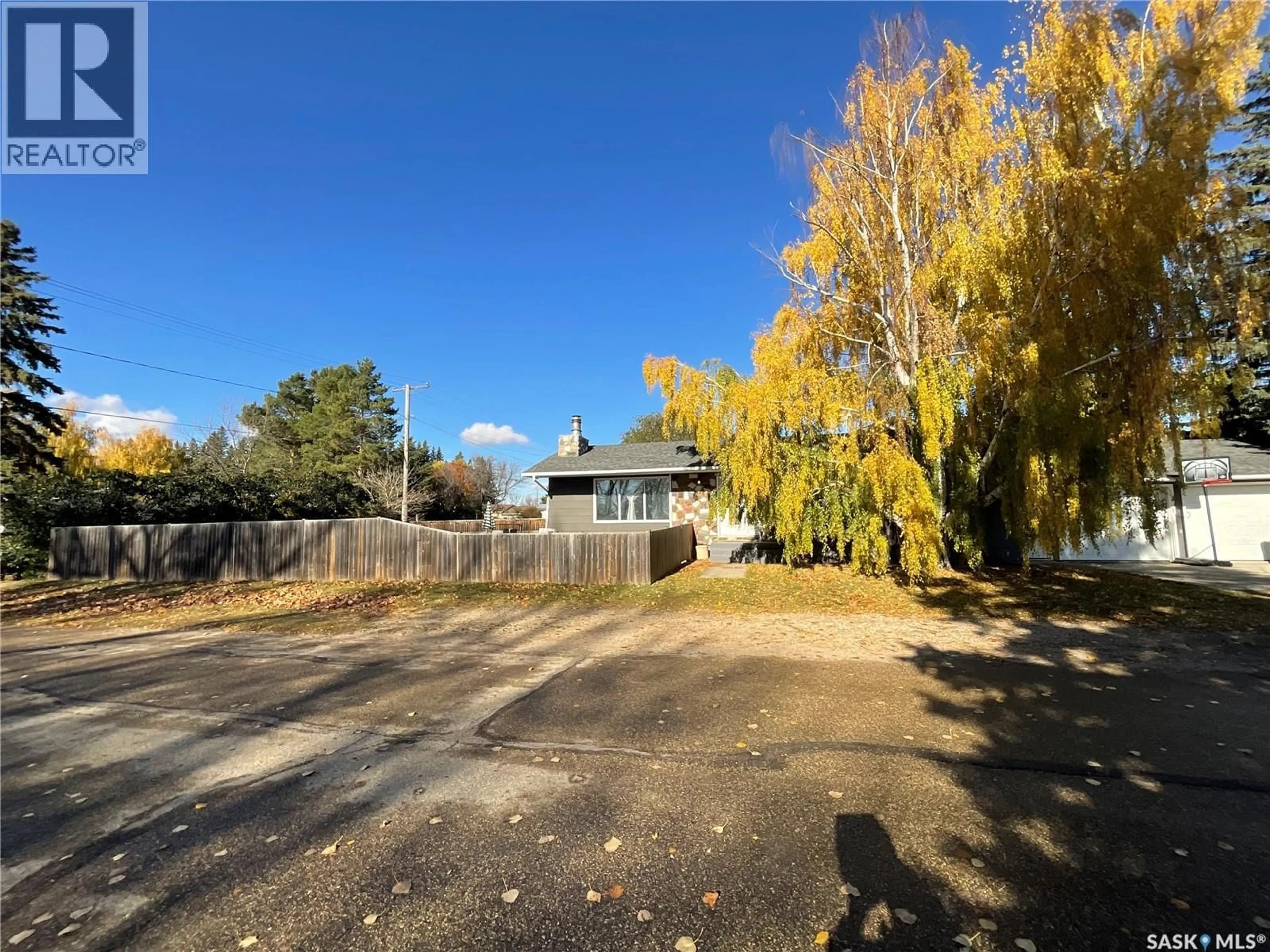 A pic from outside/outdoor area/front of a property/back of a property/a pic from drone, street for 511 6TH AVENUE, Cudworth Saskatchewan S0K1B0