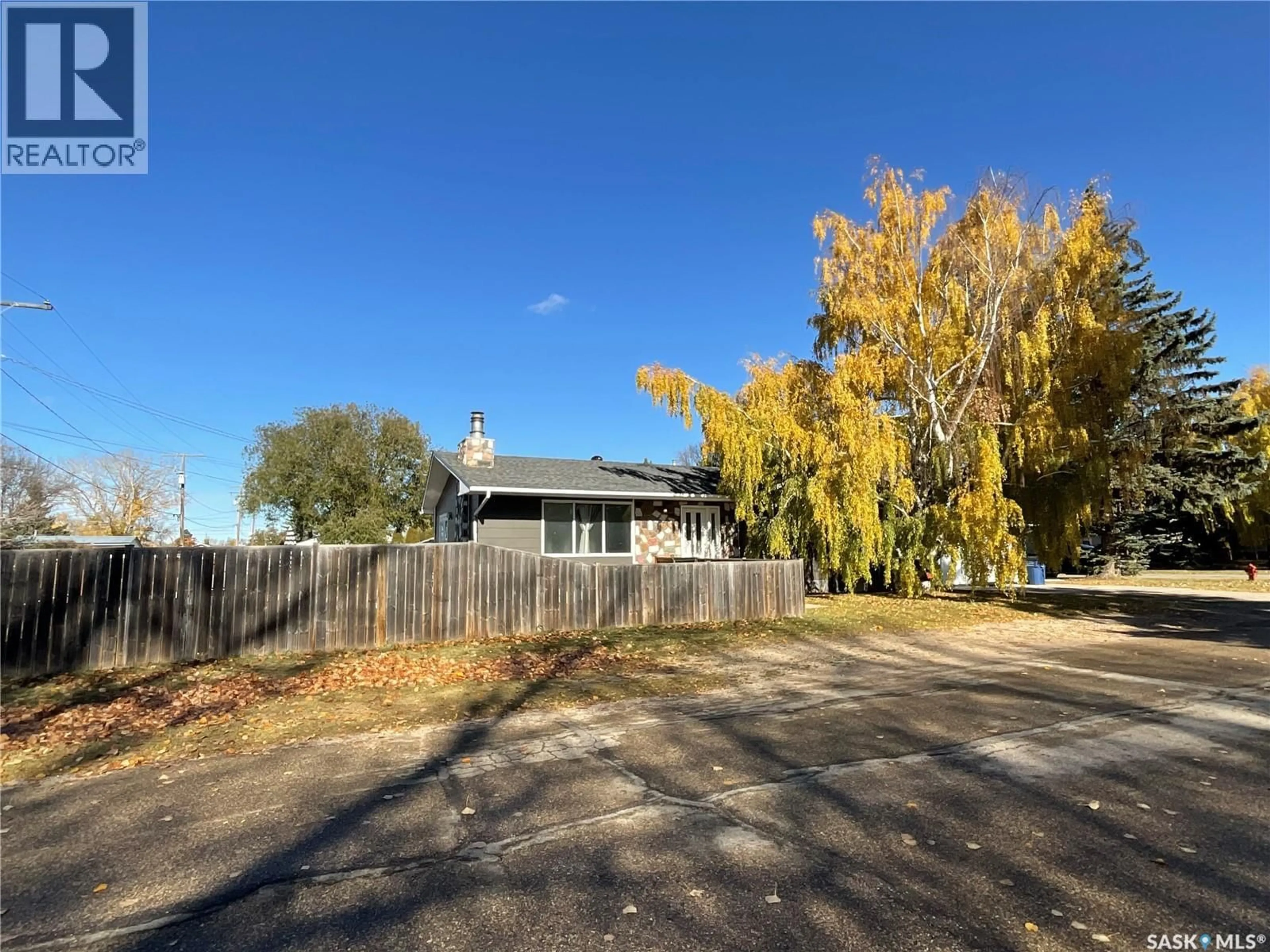 A pic from outside/outdoor area/front of a property/back of a property/a pic from drone, street for 511 6TH AVENUE, Cudworth Saskatchewan S0K1B0