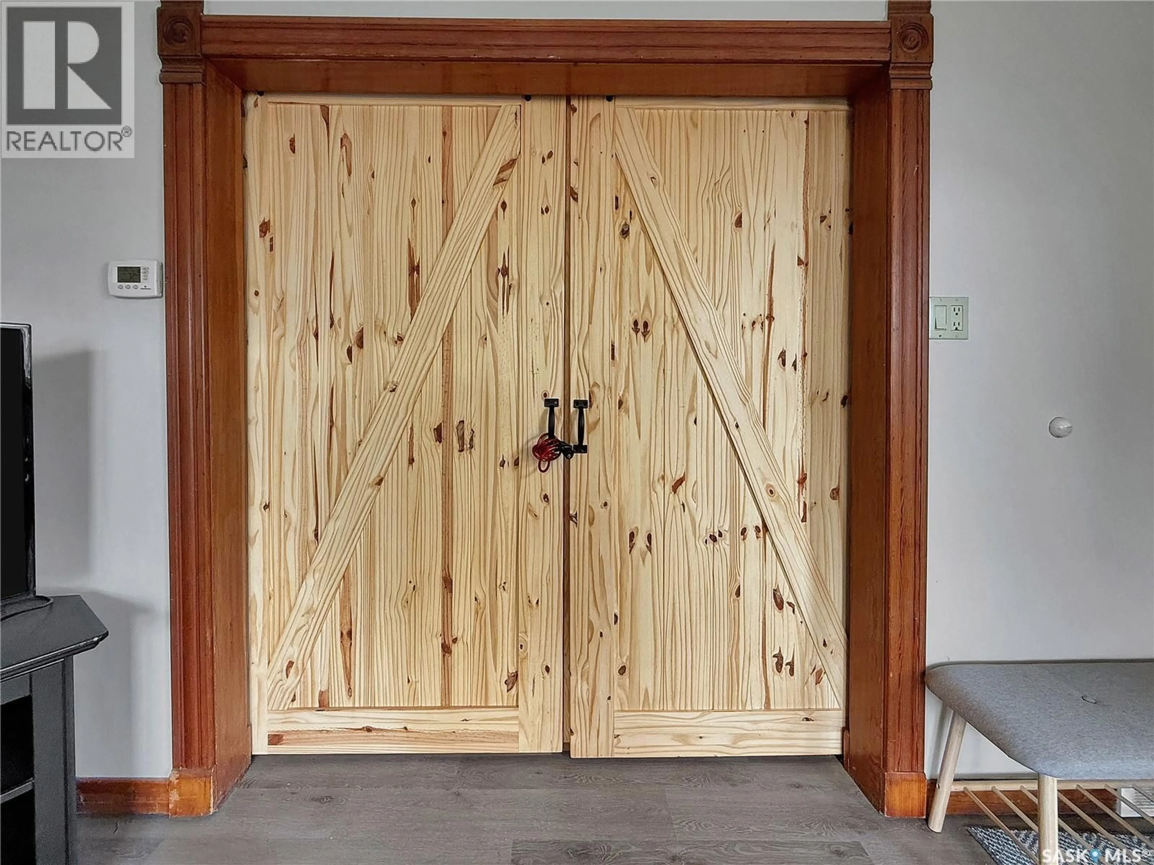 Indoor entryway for 106 CARLTON STREET, Rocanville Saskatchewan S0A3L0