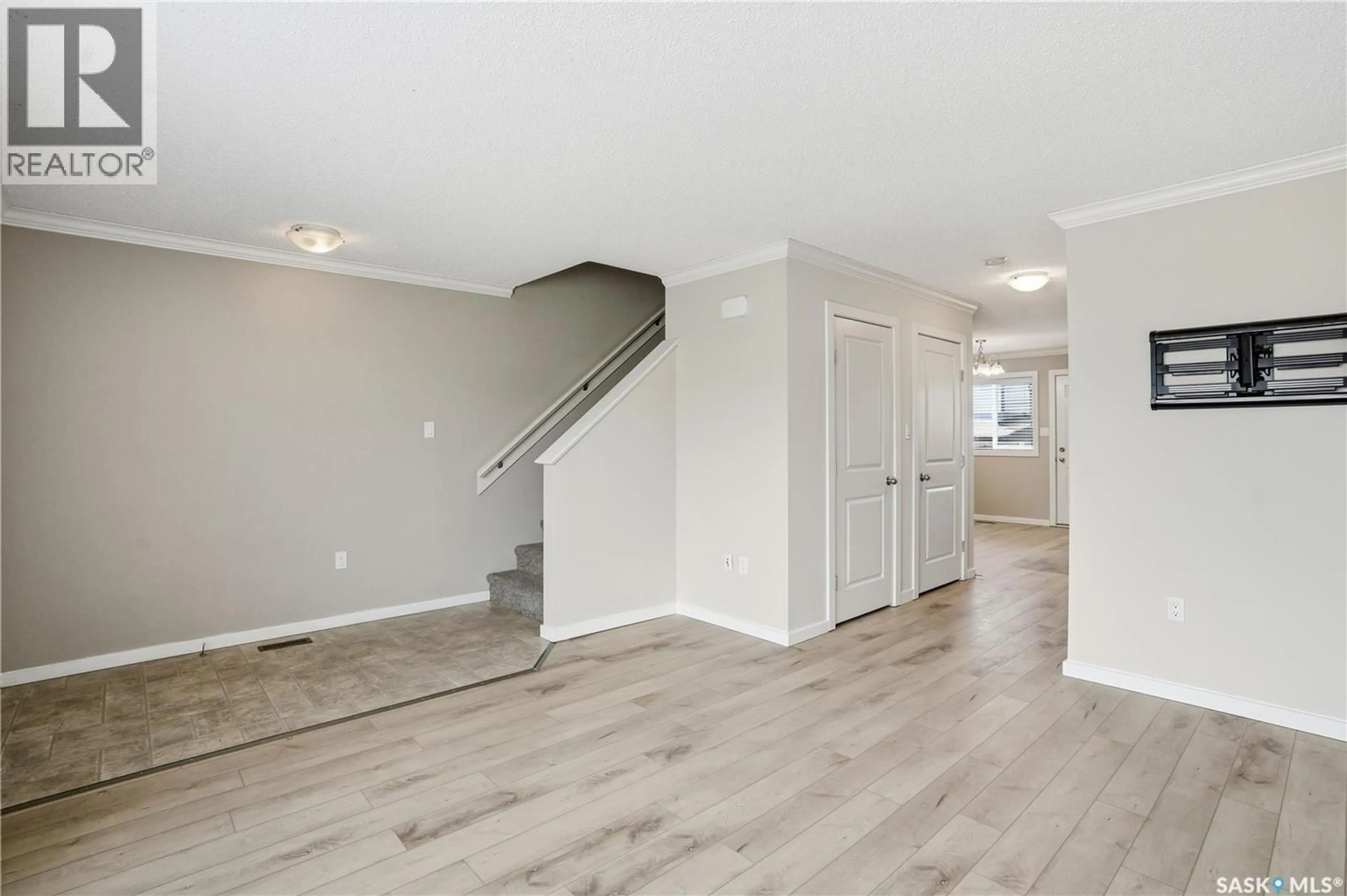A pic of a room for E - 46 235 ROSEWOOD BOULEVARD, Saskatoon Saskatchewan S7V0J3