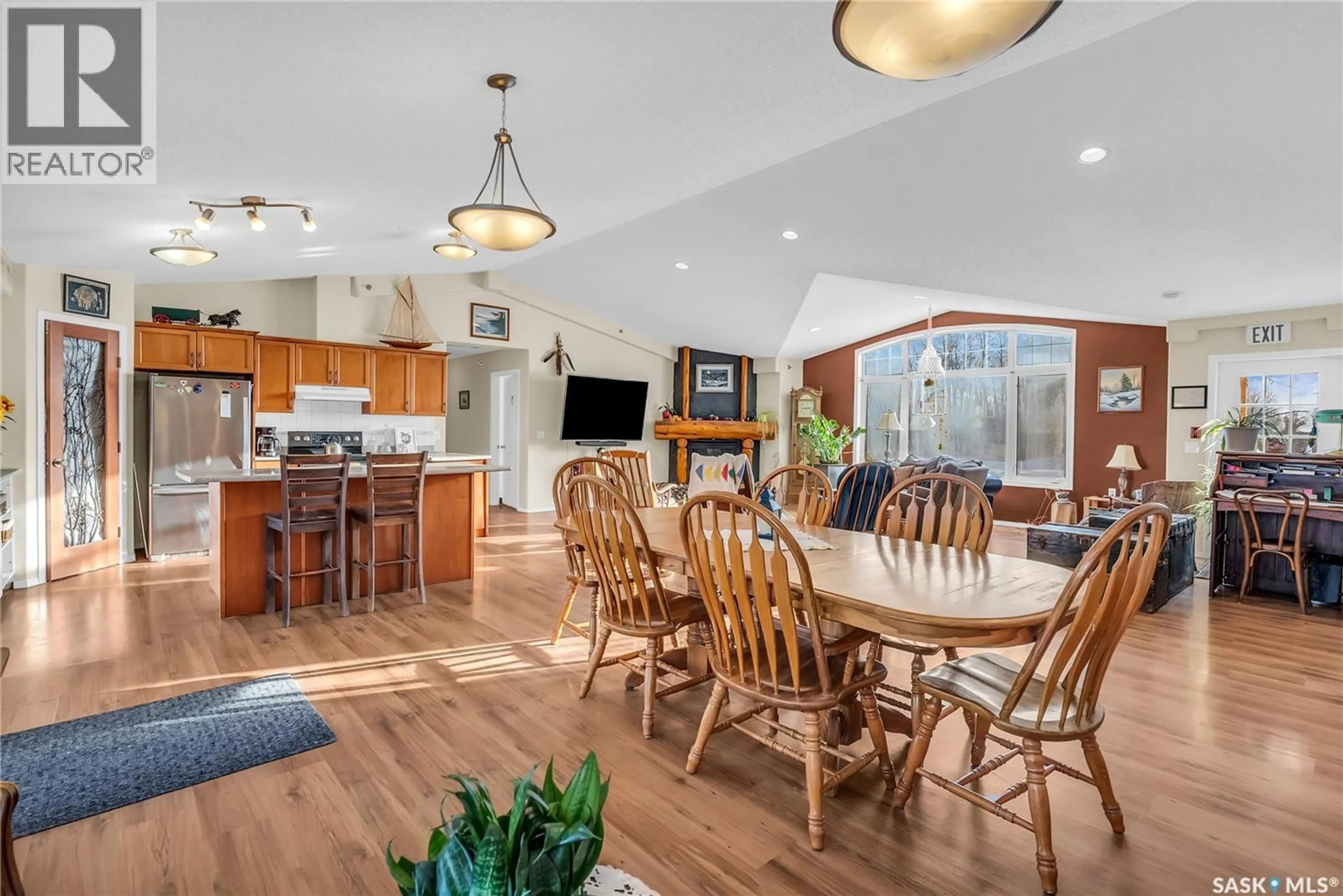 Open concept kitchen, unknown for 25 SOUTHRIDGE DRIVE, Christopher Lake Saskatchewan S0J0N0