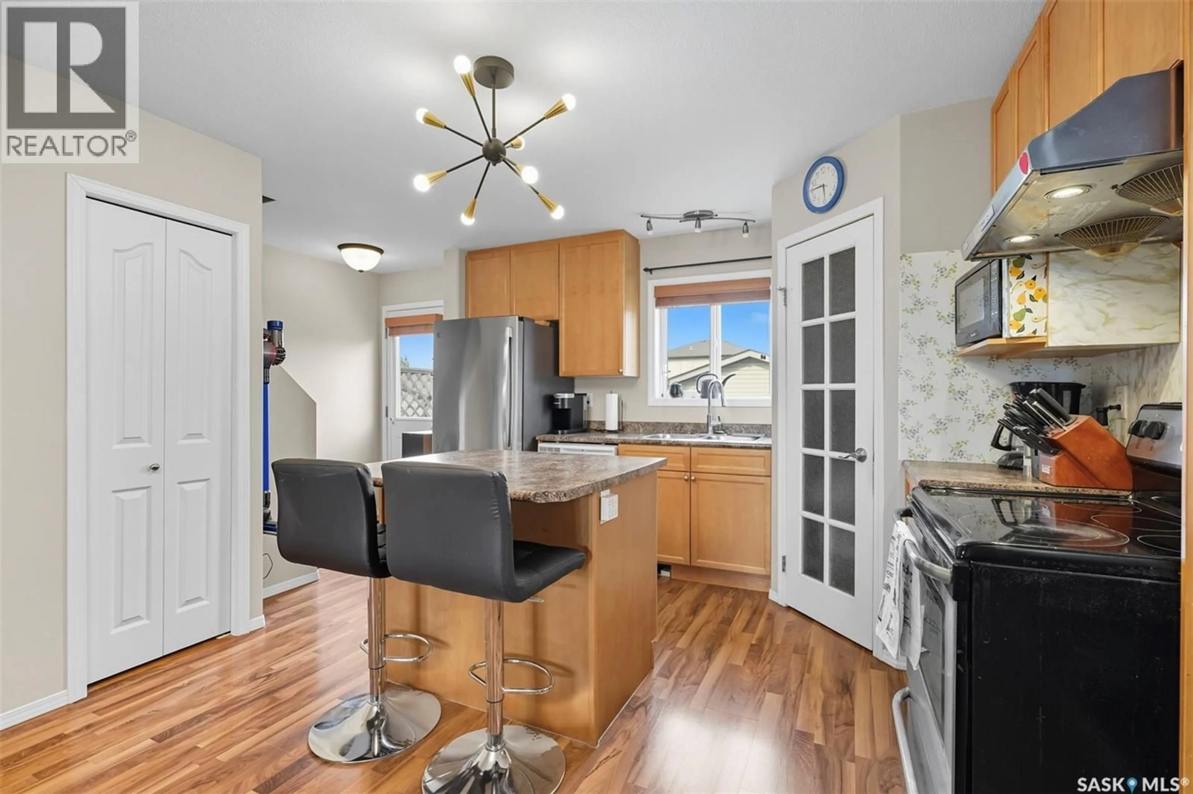 Open concept kitchen, unknown for 730 LAMARSH LANE, Saskatoon Saskatchewan S7W1B6