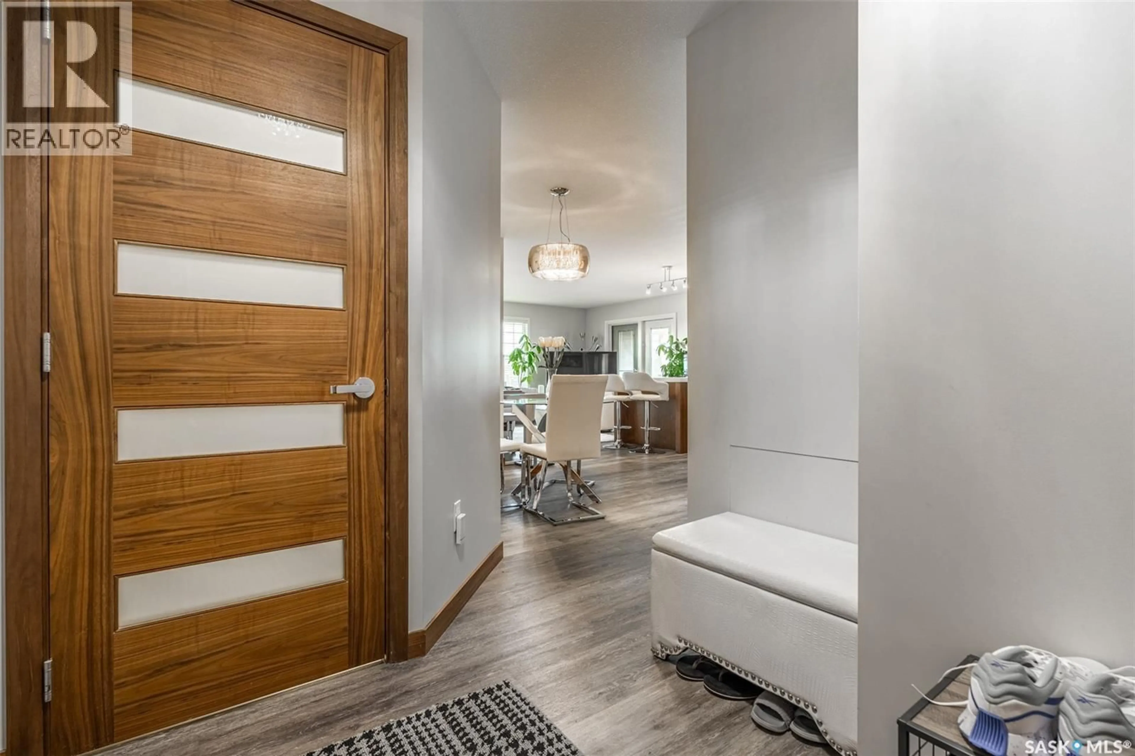 Indoor entryway for 110 - 306 PHELPS WAY, Saskatoon Saskatchewan S7V0K5