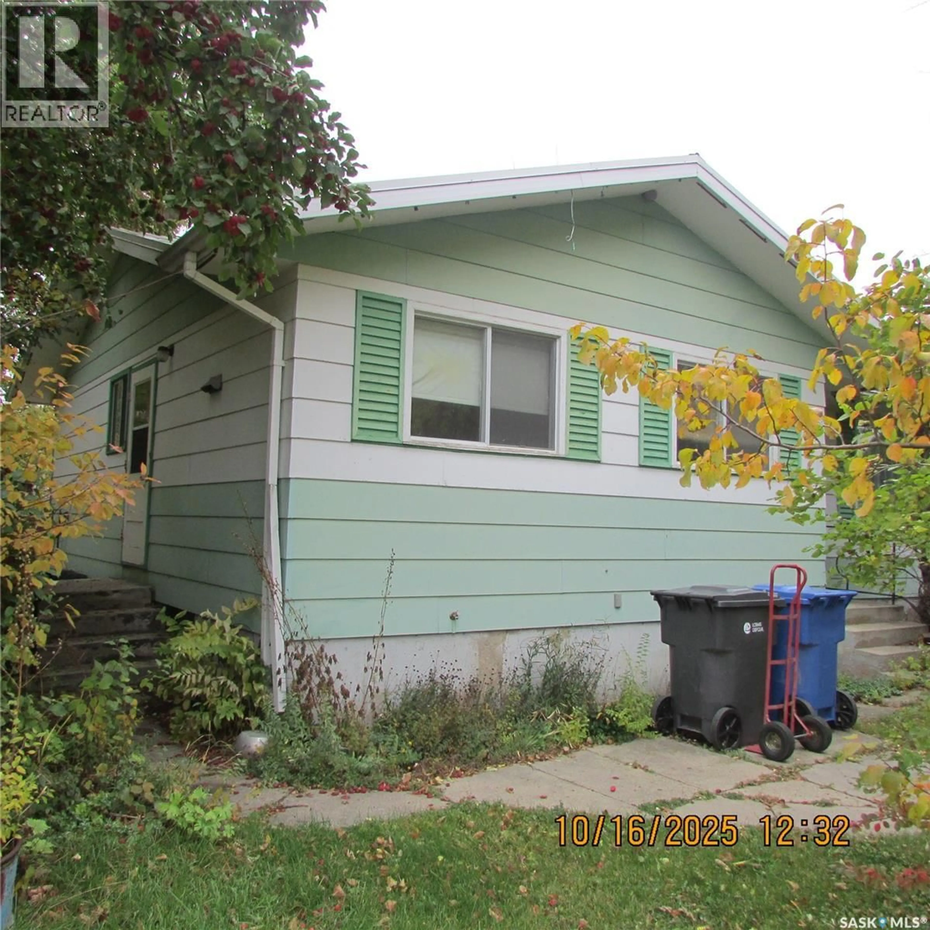 Shed for 406 CHICKNEY STREET, Lemberg Saskatchewan S0A2B0