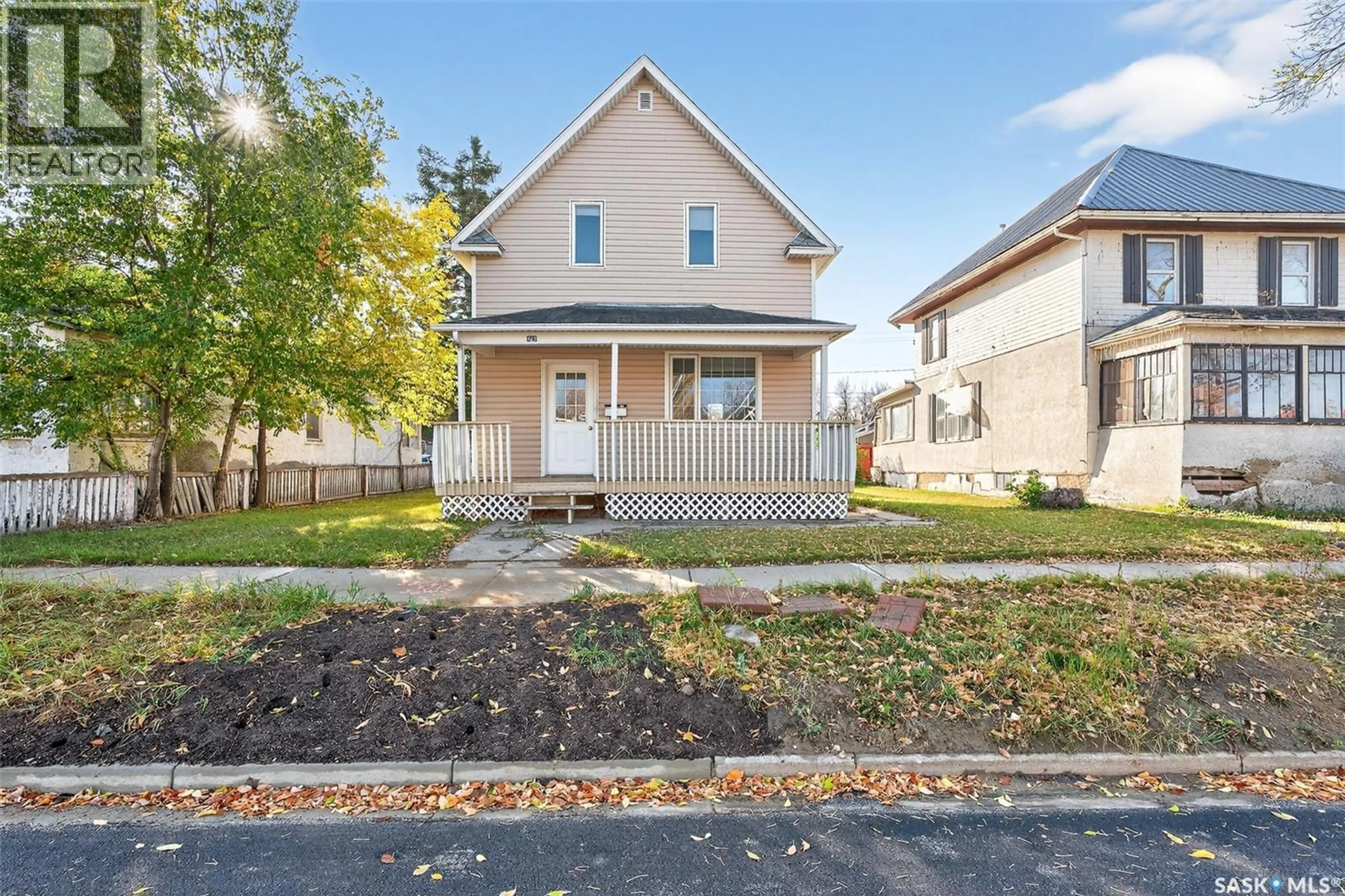 Unknown for 423 COTEAU STREET, Moose Jaw Saskatchewan S6H5E1