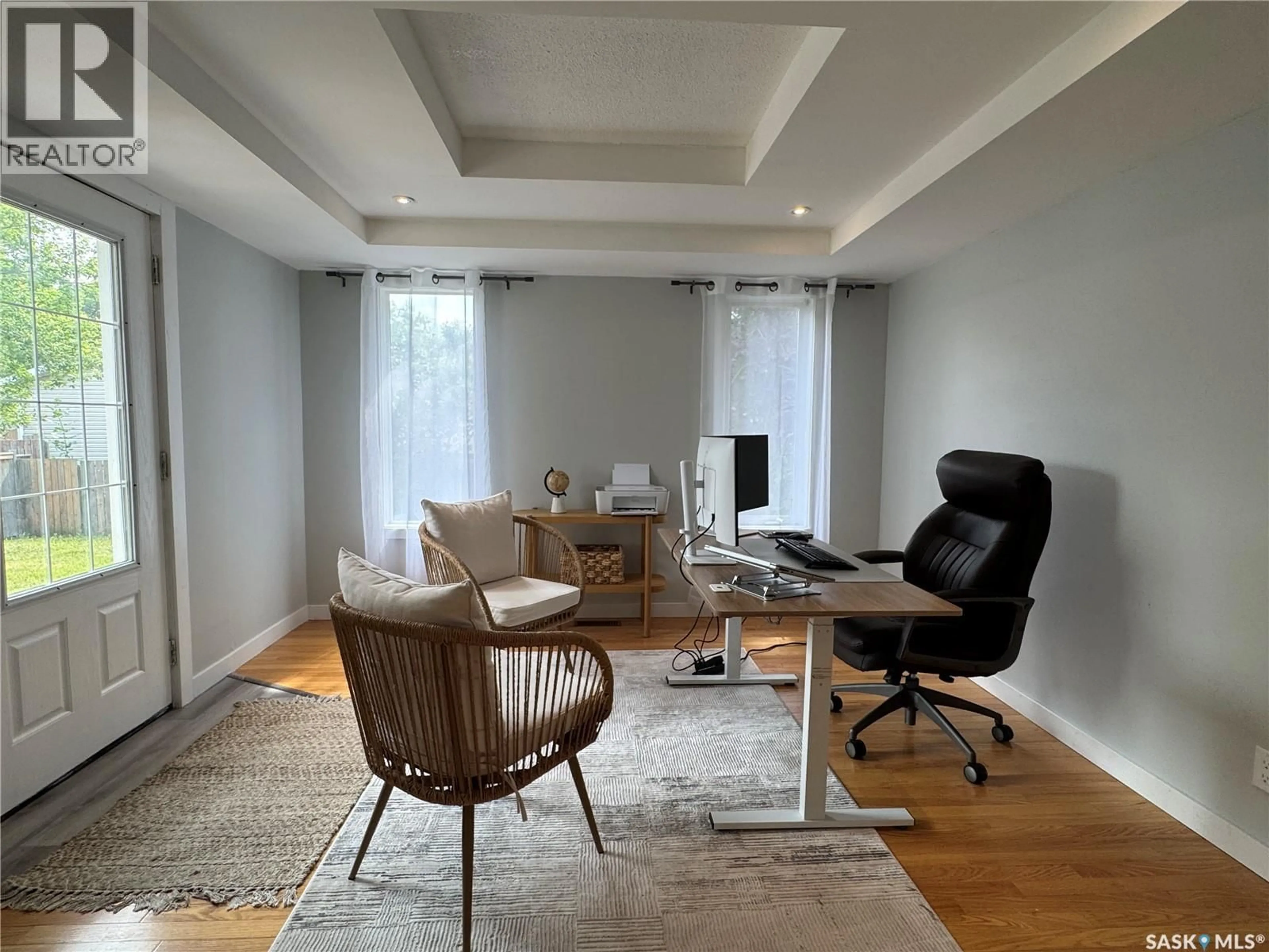 Living room with furniture, unknown for 3107 7TH AVENUE, Regina Saskatchewan S4N5G1
