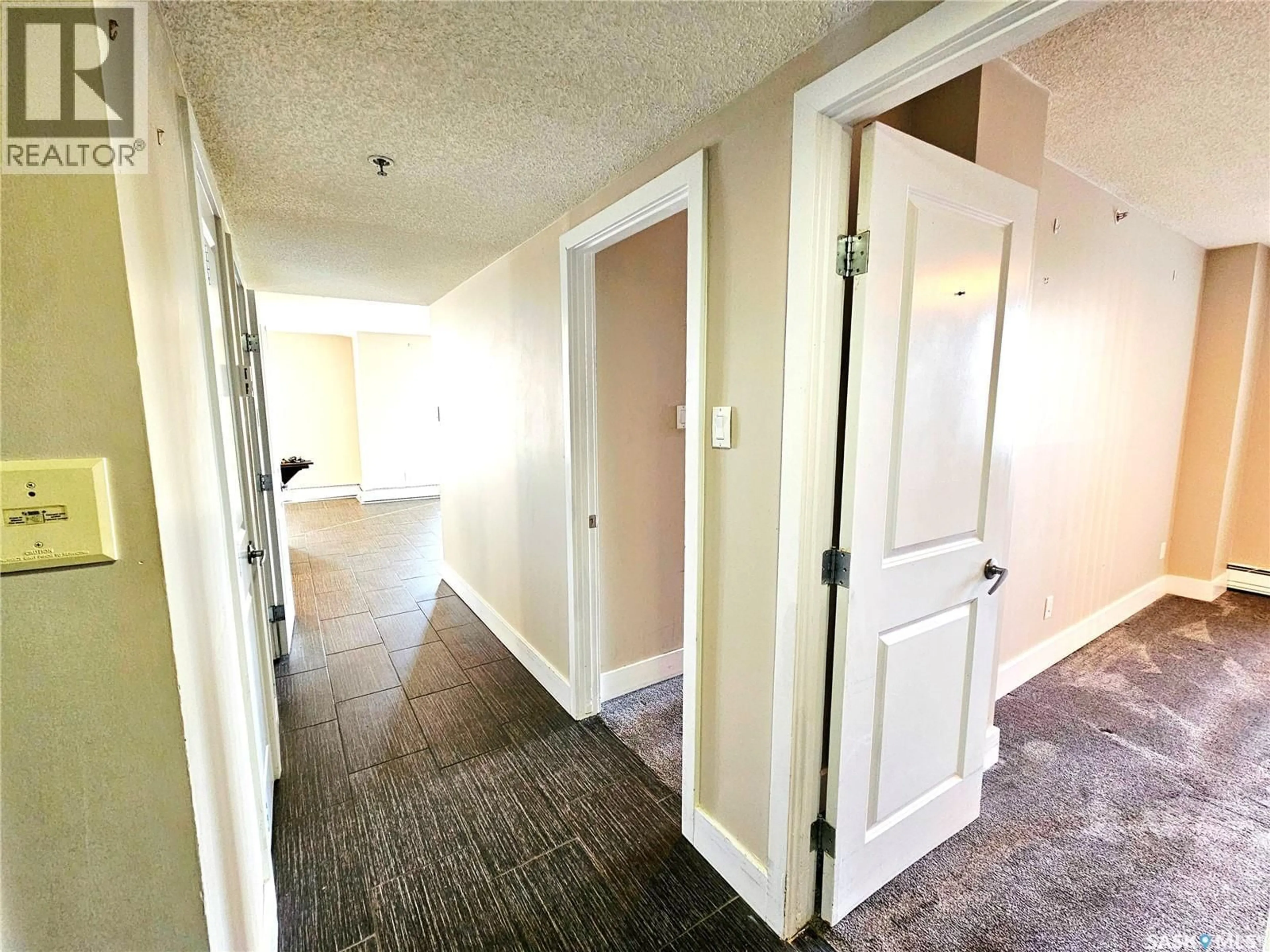 Unknown for N - 607 320 5TH AVENUE, Saskatoon Saskatchewan S7K2P5