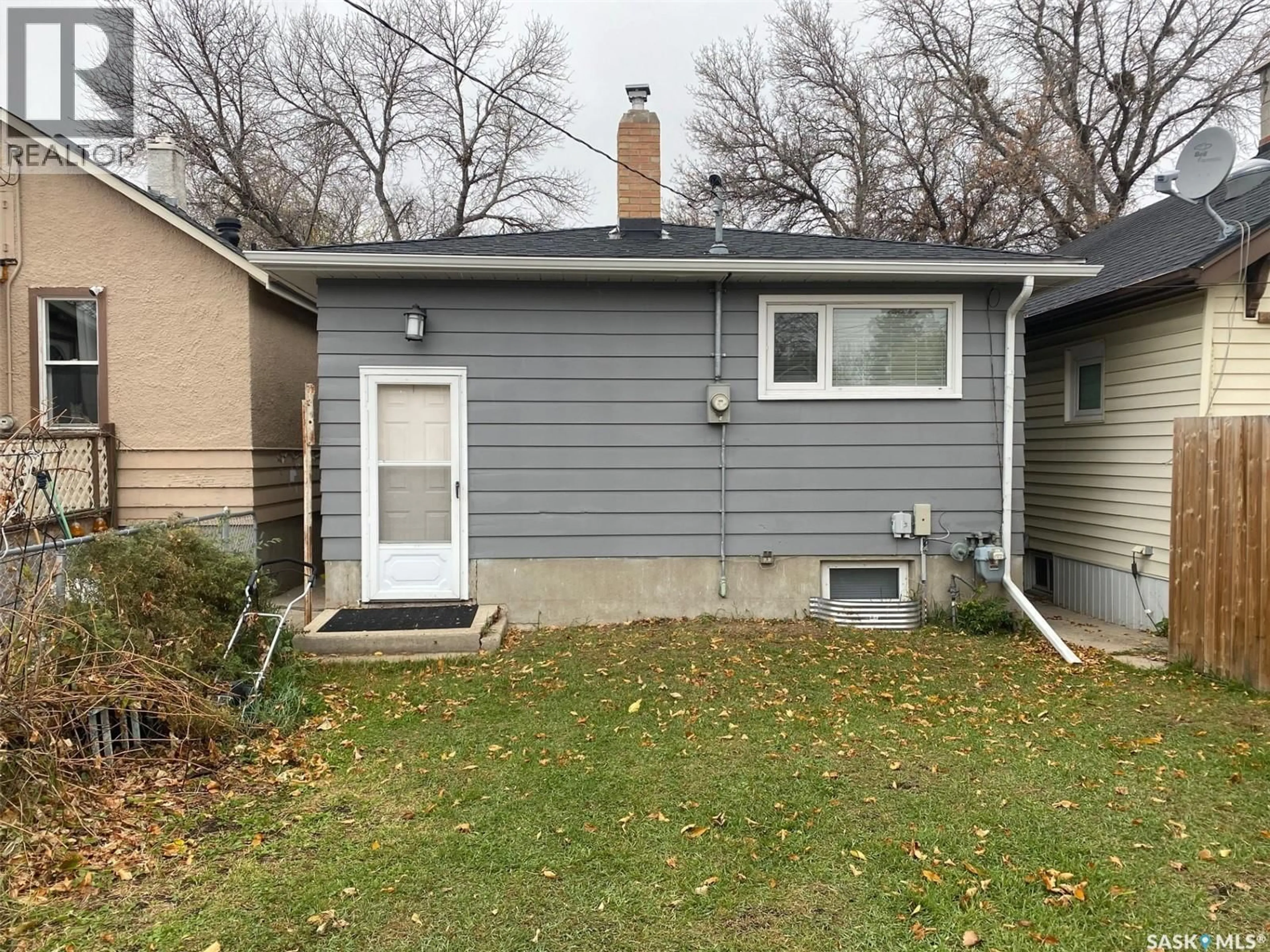 Home with vinyl exterior material, street for 2531 BRODER STREET, Regina Saskatchewan S4N3T4