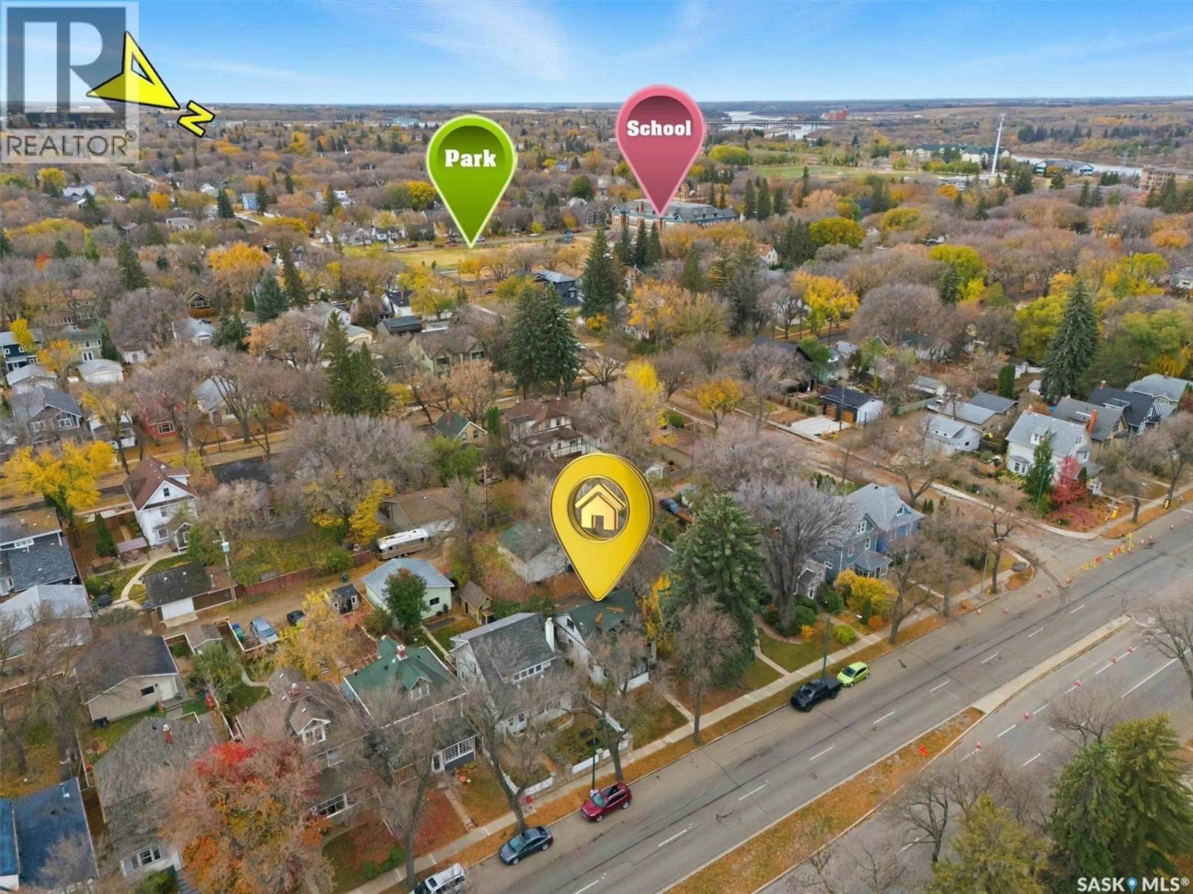 A pic from outside/outdoor area/front of a property/back of a property/a pic from drone, street for 210 8TH STREET, Saskatoon Saskatchewan S7H0P3