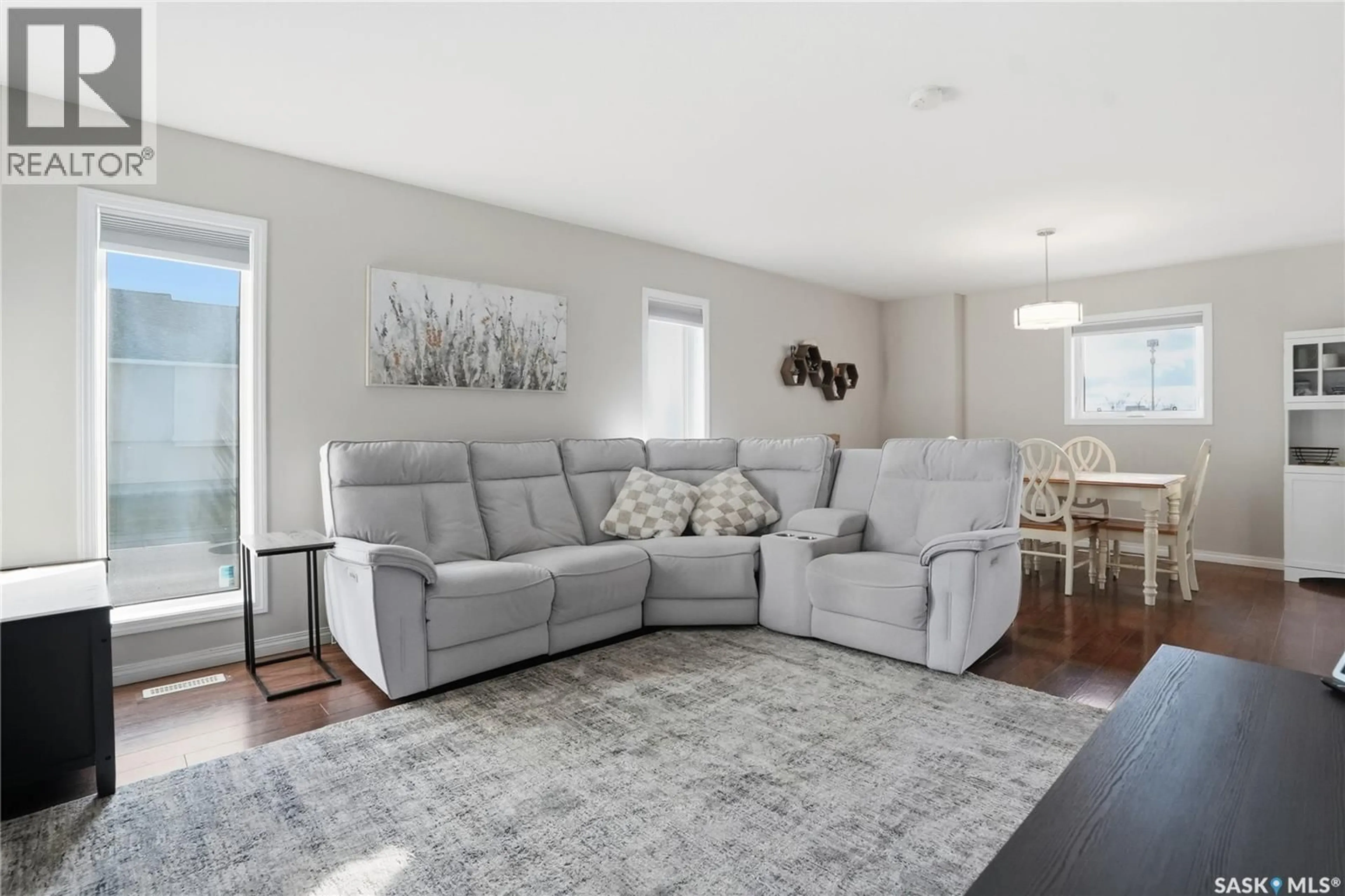 Living room with furniture, unknown for 103 KOROL CRESCENT, Saskatoon Saskatchewan S7R0E1