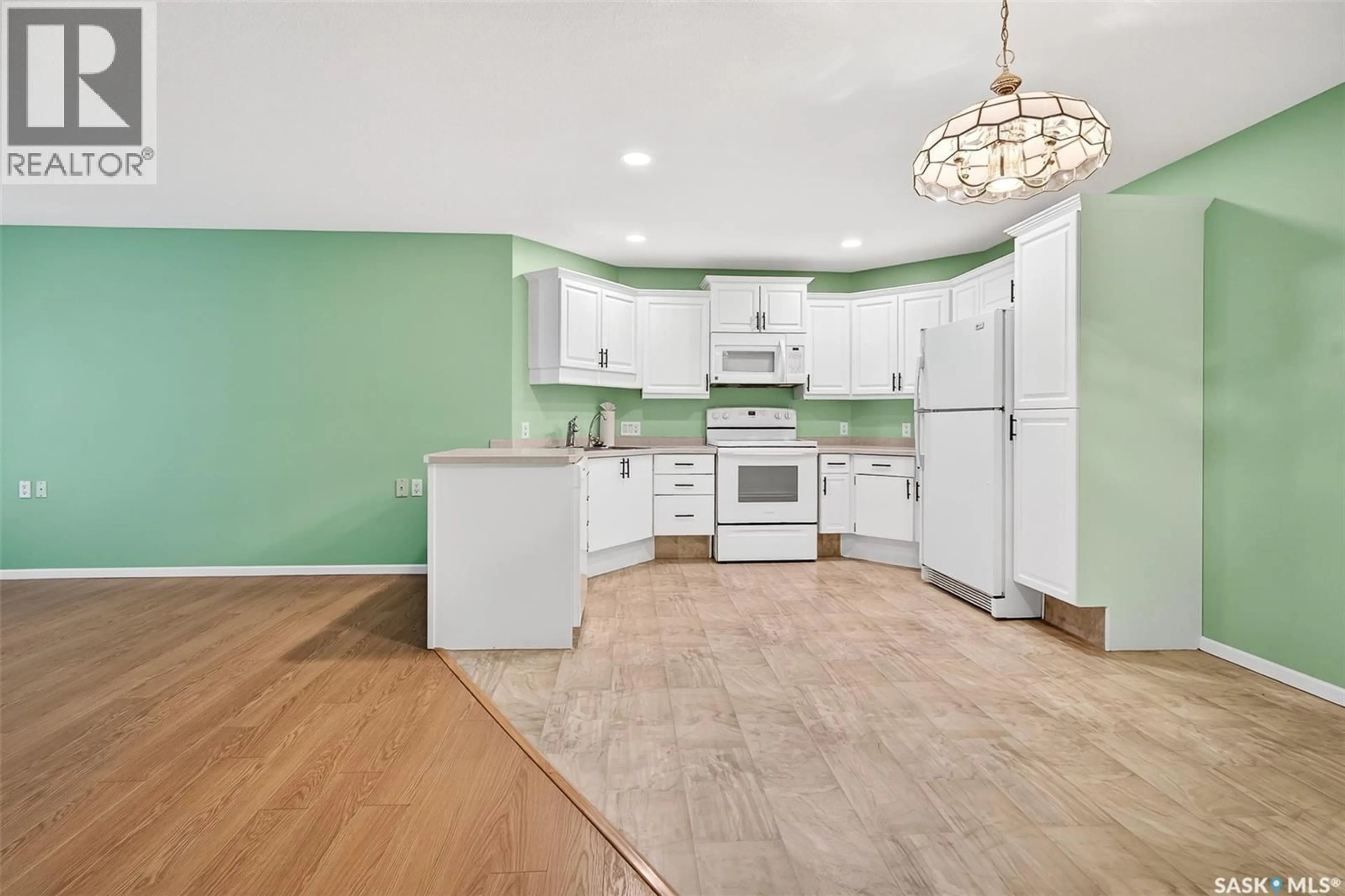 Open concept kitchen, unknown for 105 - 240 ATHABASCA STREET, Moose Jaw Saskatchewan S6H0L5