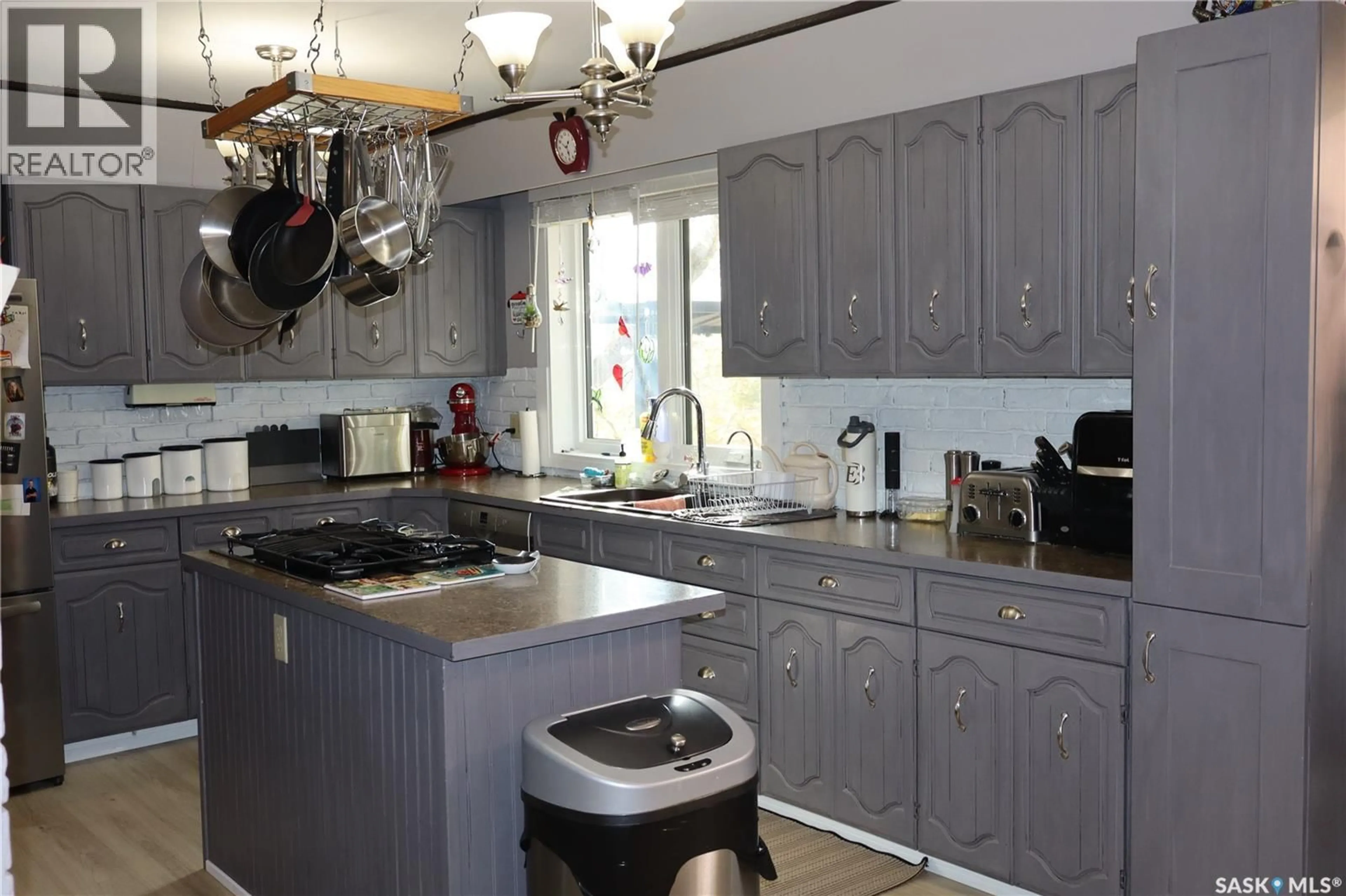 Standard kitchen, unknown for 310 2ND AVENUE, Rockglen Saskatchewan S0H0B0