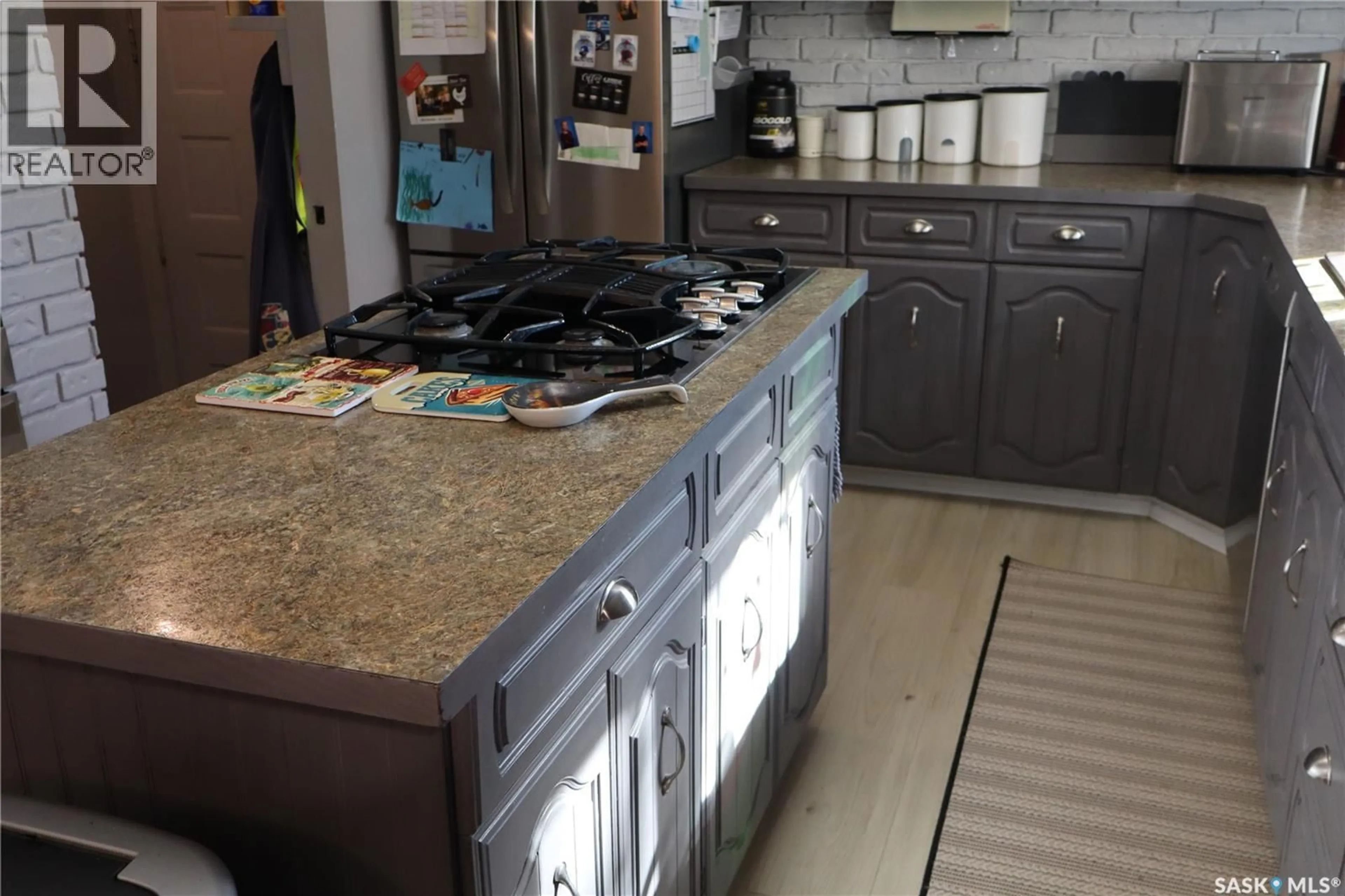 Open concept kitchen, ceramic/tile floor for 310 2ND AVENUE, Rockglen Saskatchewan S0H0B0
