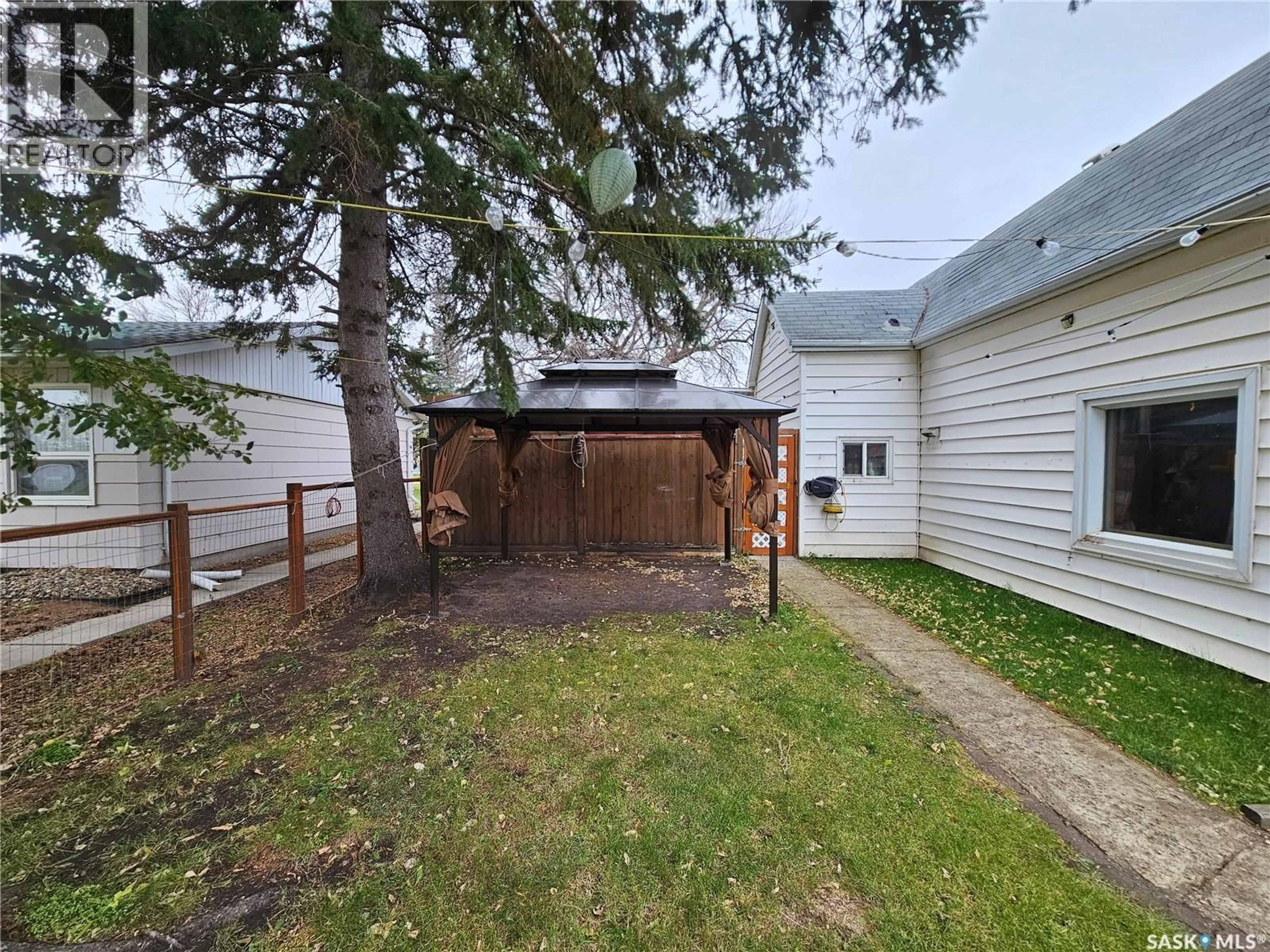 Unknown for 107 CARLYLE STREET, Arcola Saskatchewan S0C0G0