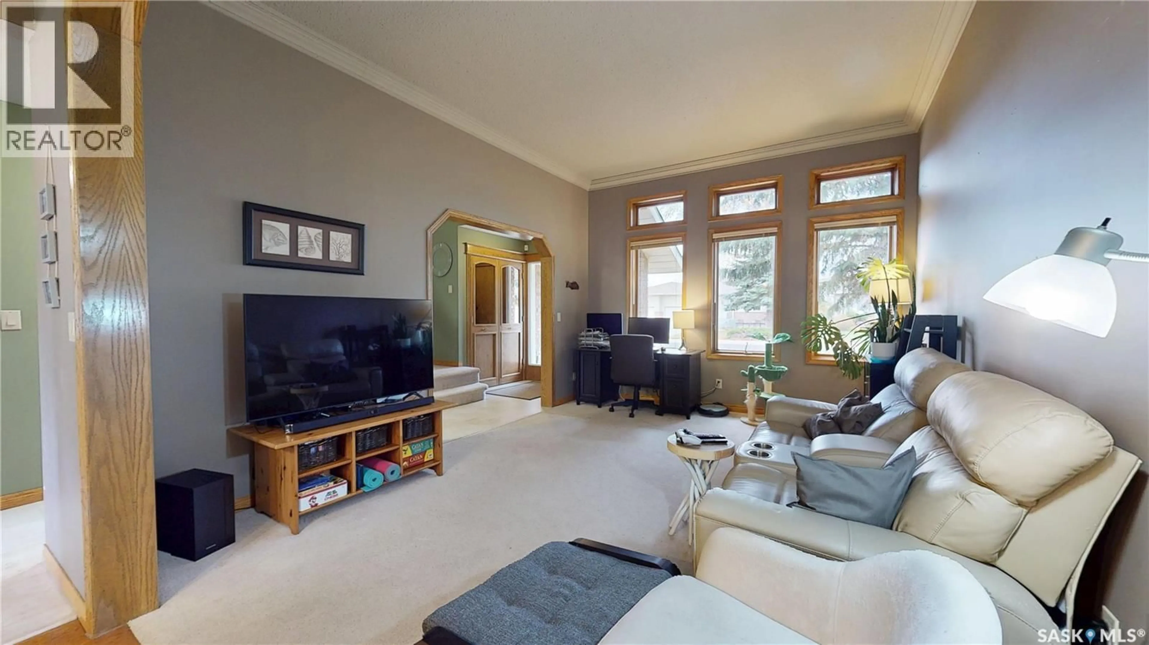 Living room with furniture, unknown for 3215 WINCHESTER ROAD, Regina Saskatchewan S4V2T4