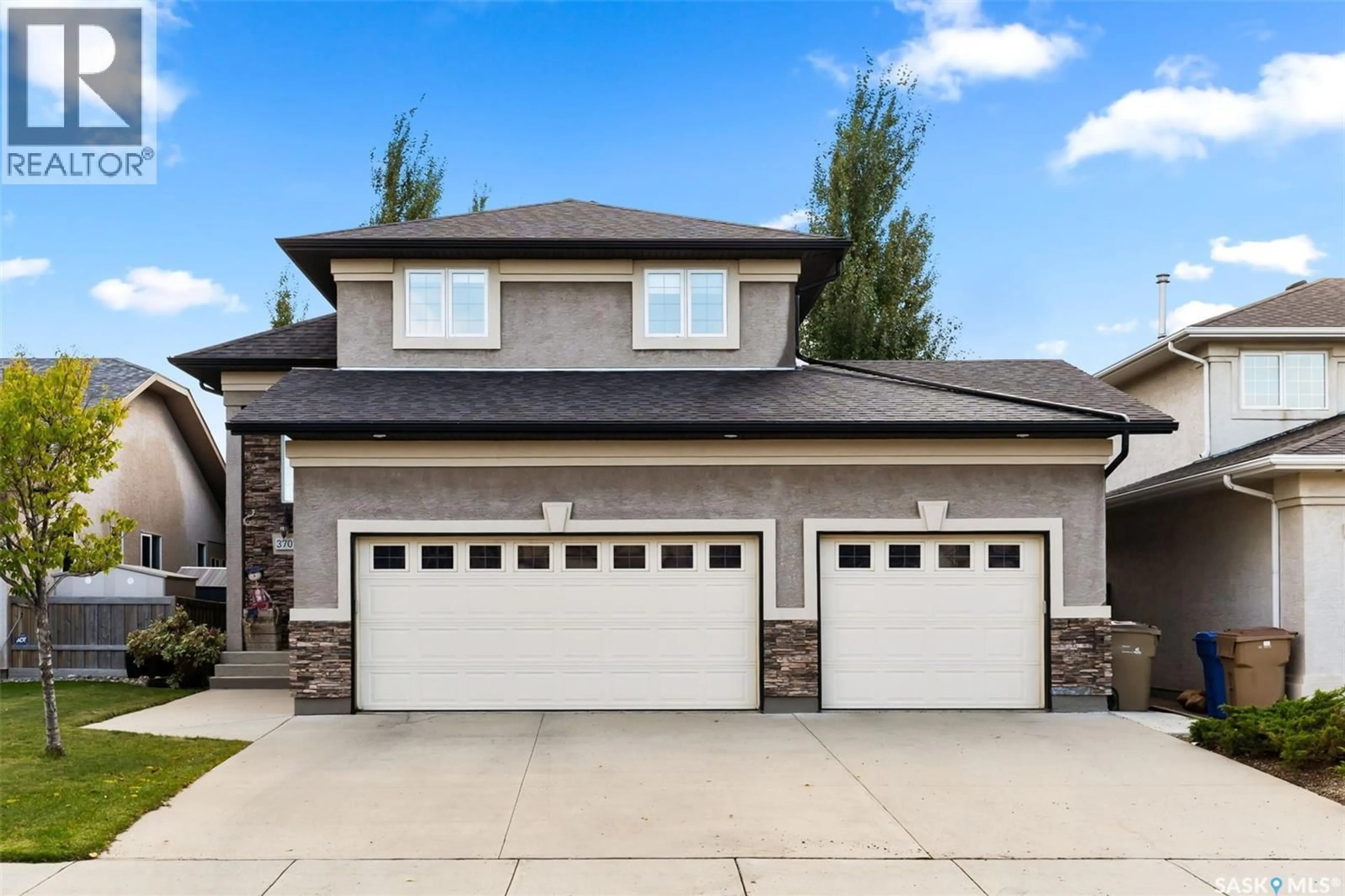 Home with vinyl exterior material, street for E - 3707 SANDRINGHAM ROAD, Regina Saskatchewan S4V3C4