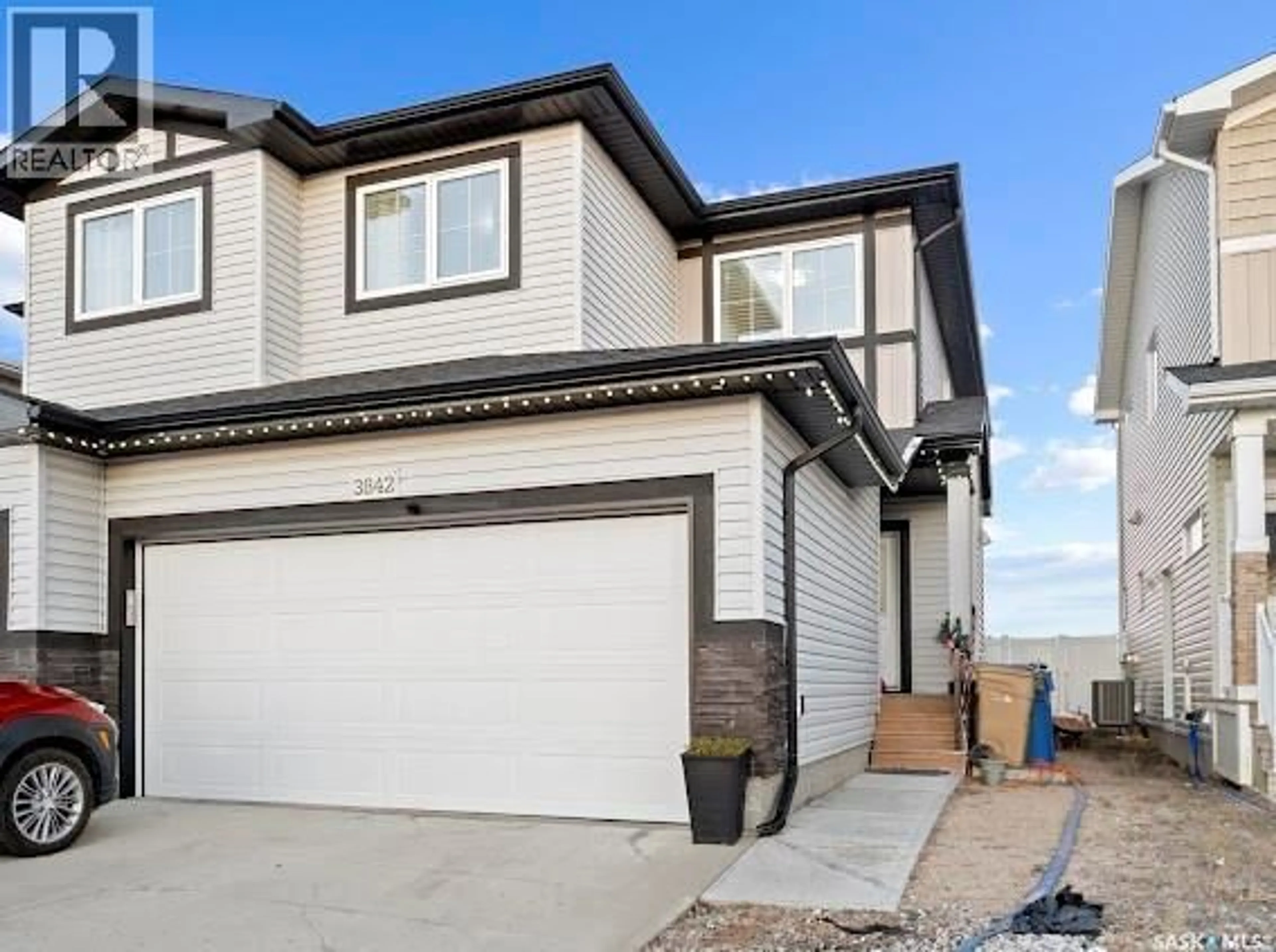 Home with vinyl exterior material, street for 3842 GEE CRESCENT, Regina Saskatchewan S4V3N9